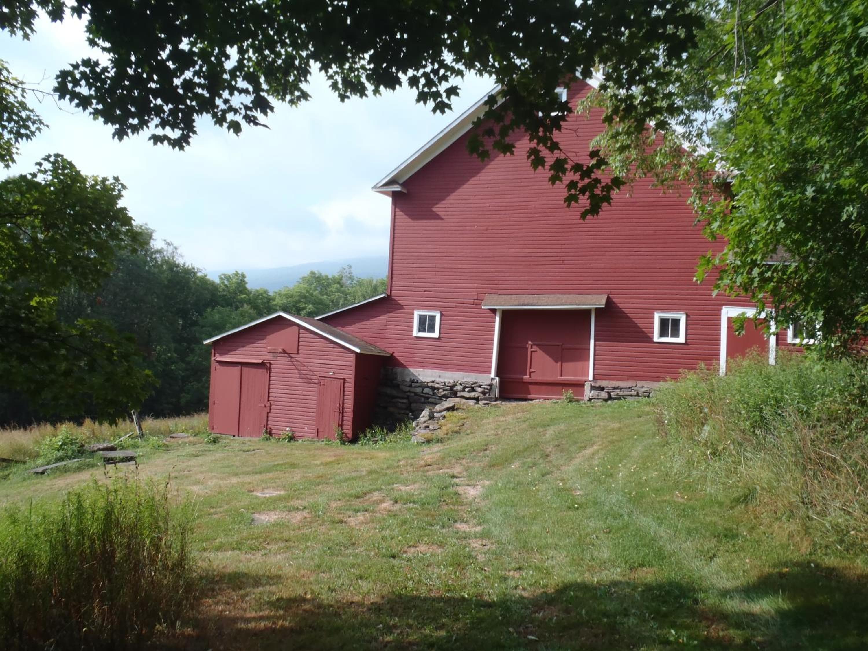 Breezy Hill Inn