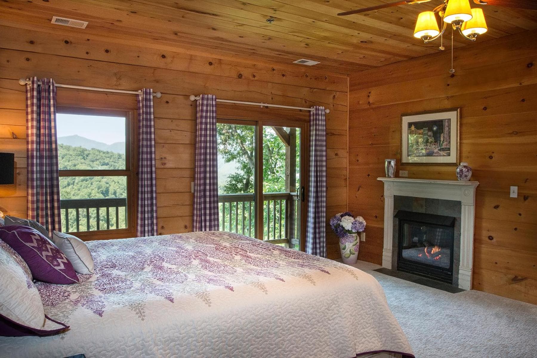 Lazy Bear Lodge
