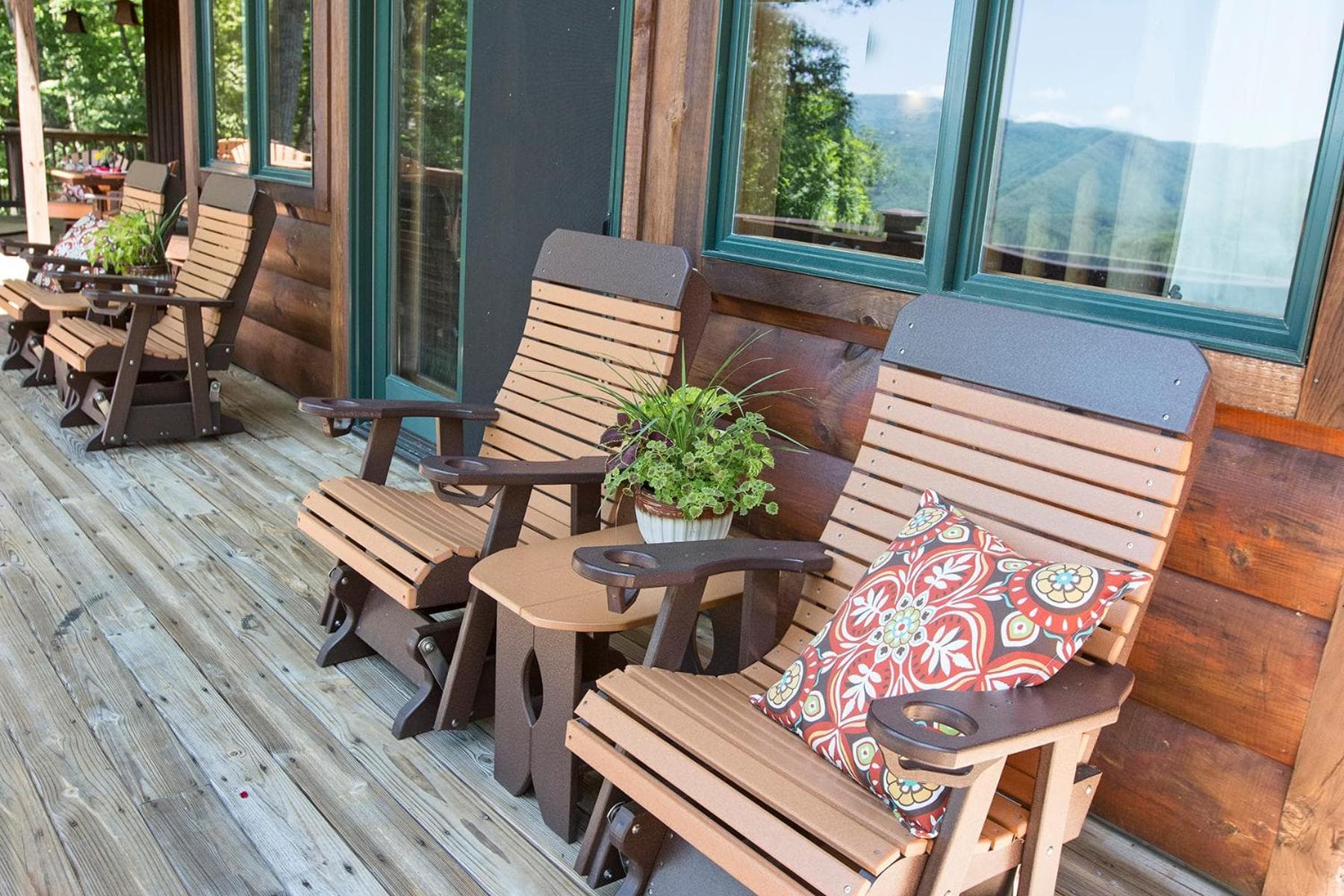 Lazy Bear Lodge