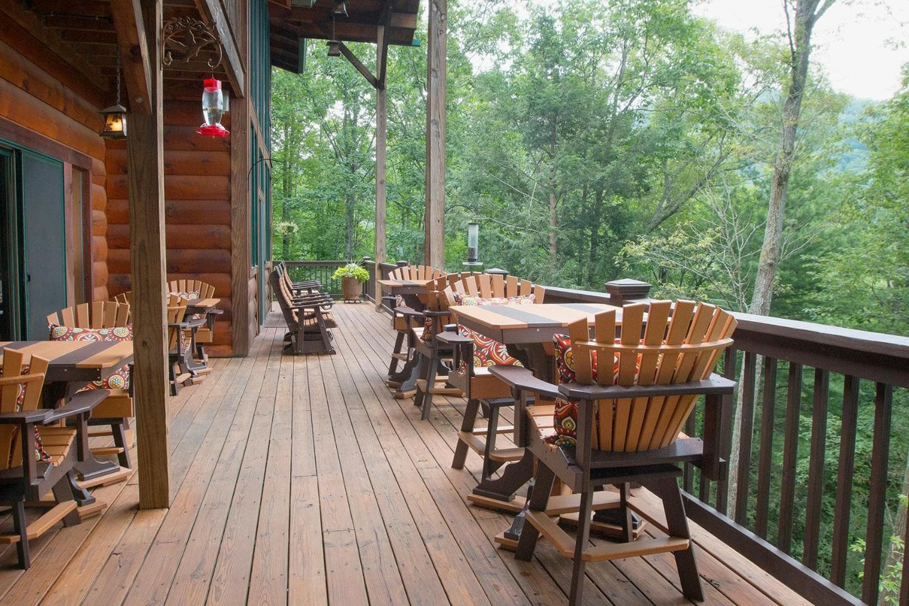 Lazy Bear Lodge