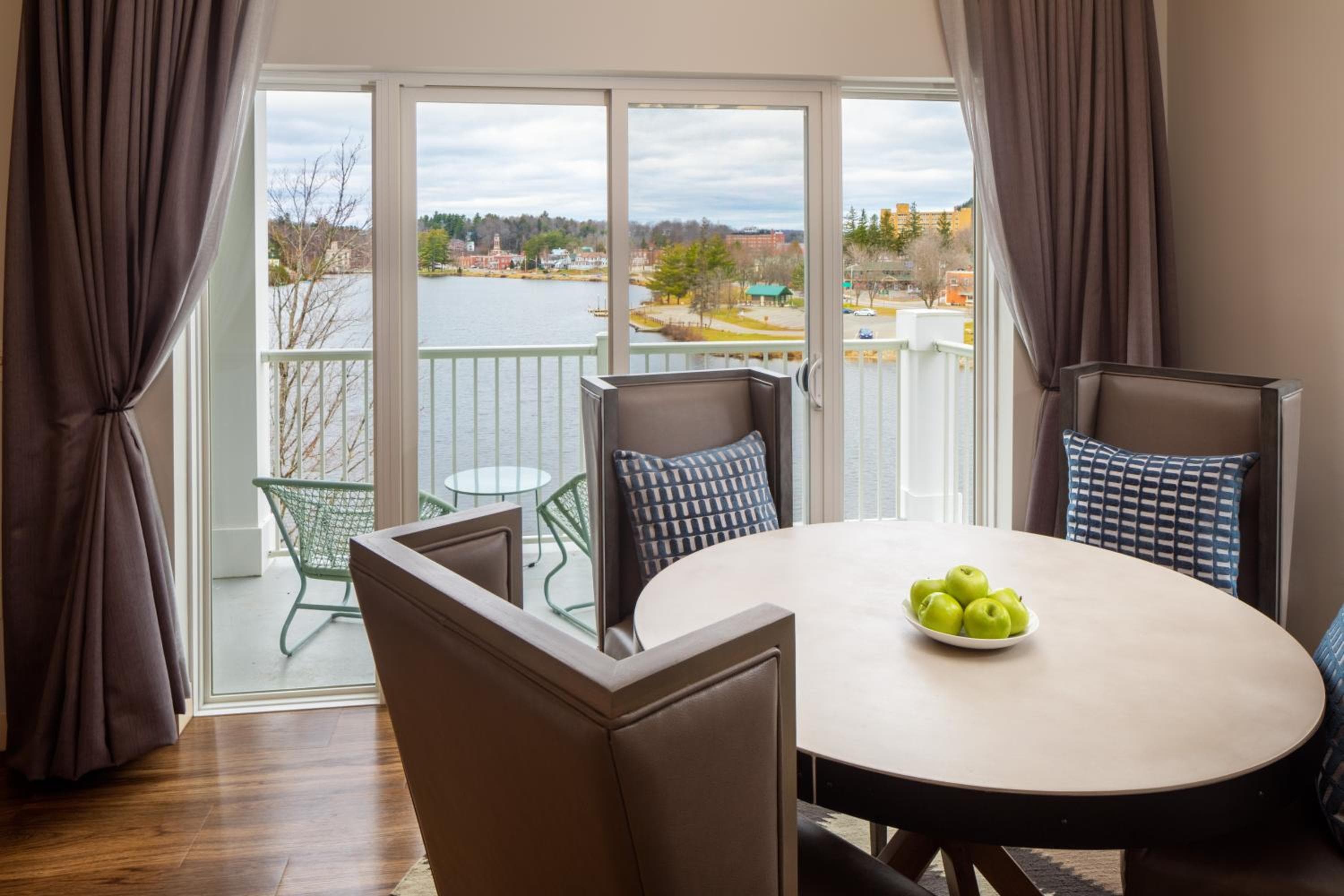 voco Saranac Lake NY - Waterfront by IHG