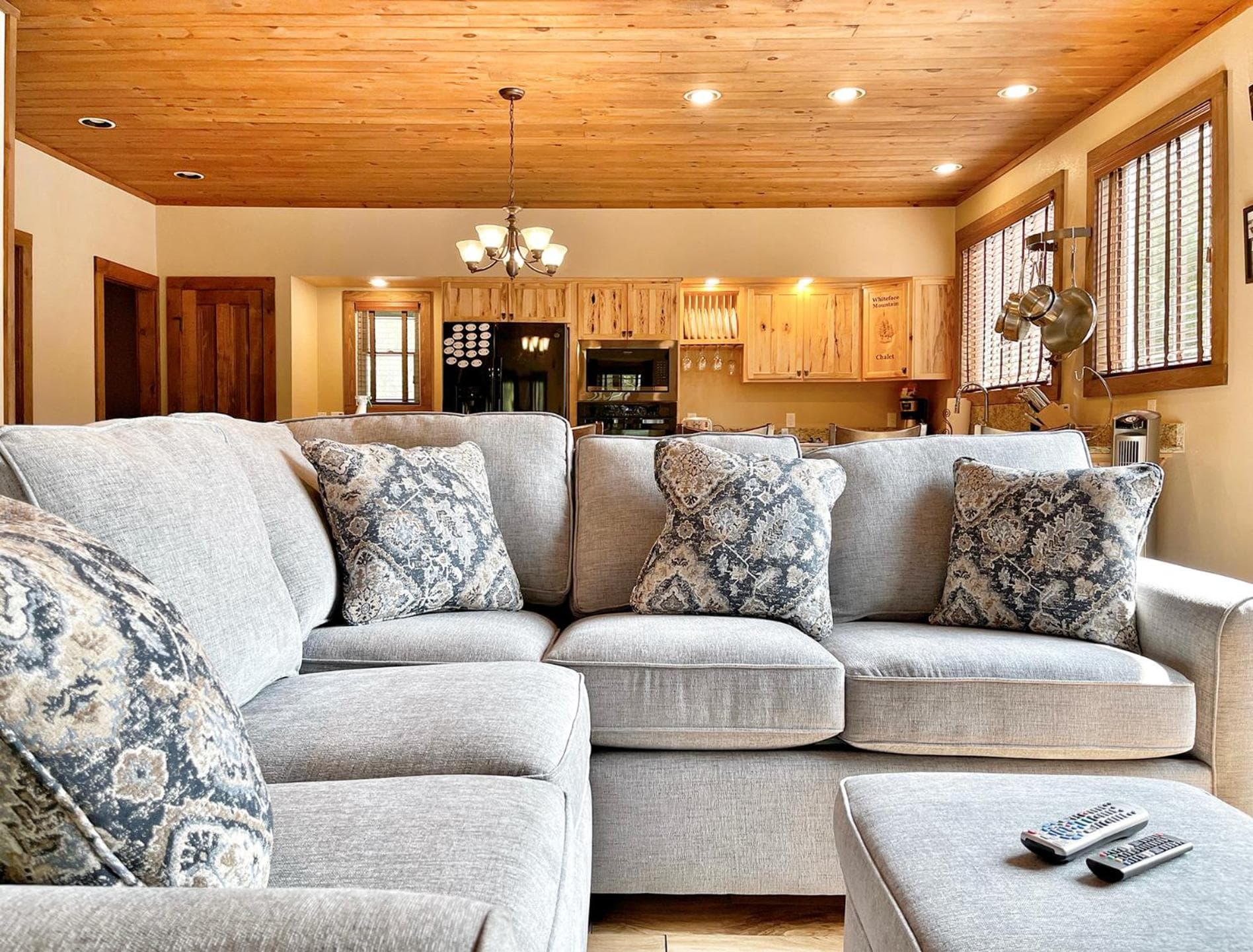 Large Luxury Home, Close to Whiteface, Lake Placid