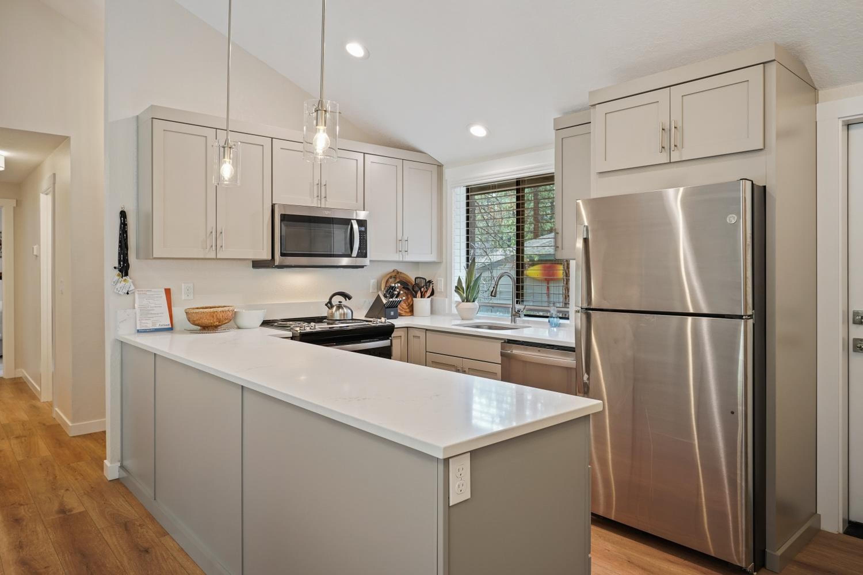 8 Quartz Mountain home