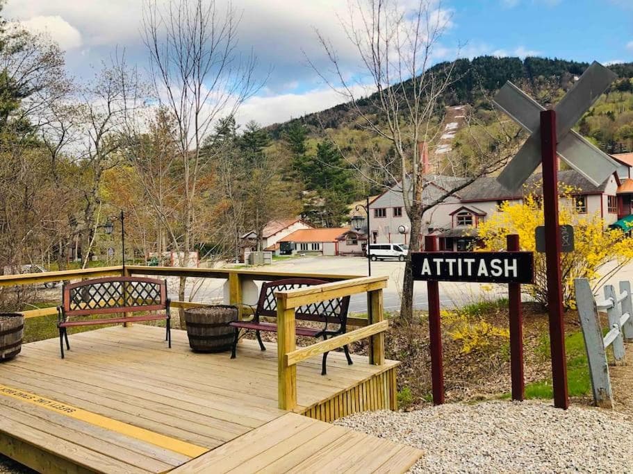 Attitash Mountain Village Studio - Slope View - Ski - Storyland
