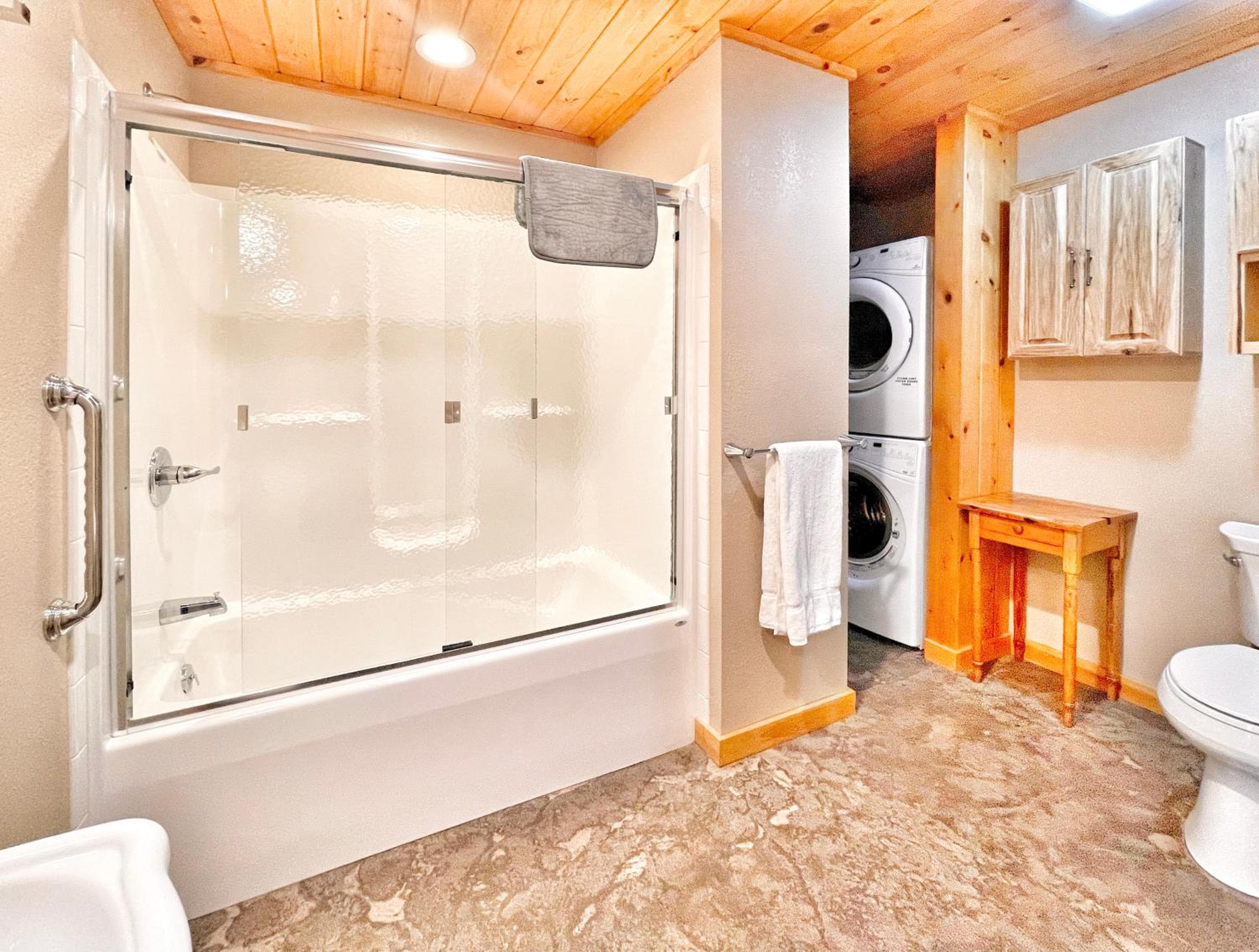 Adirondack Retreat Near Whiteface and Lake Placid