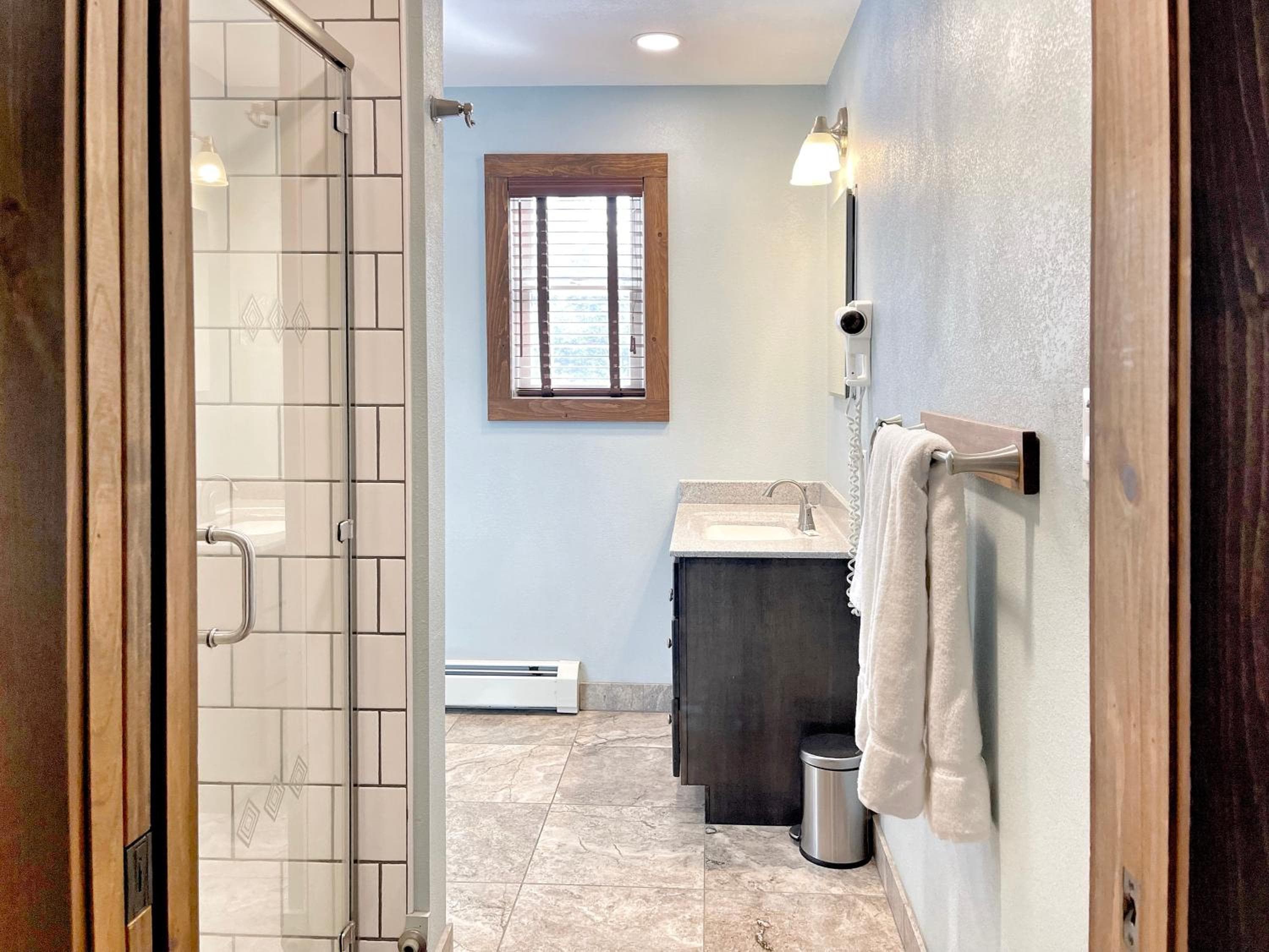Large Luxury Home, Close to Whiteface, Lake Placid