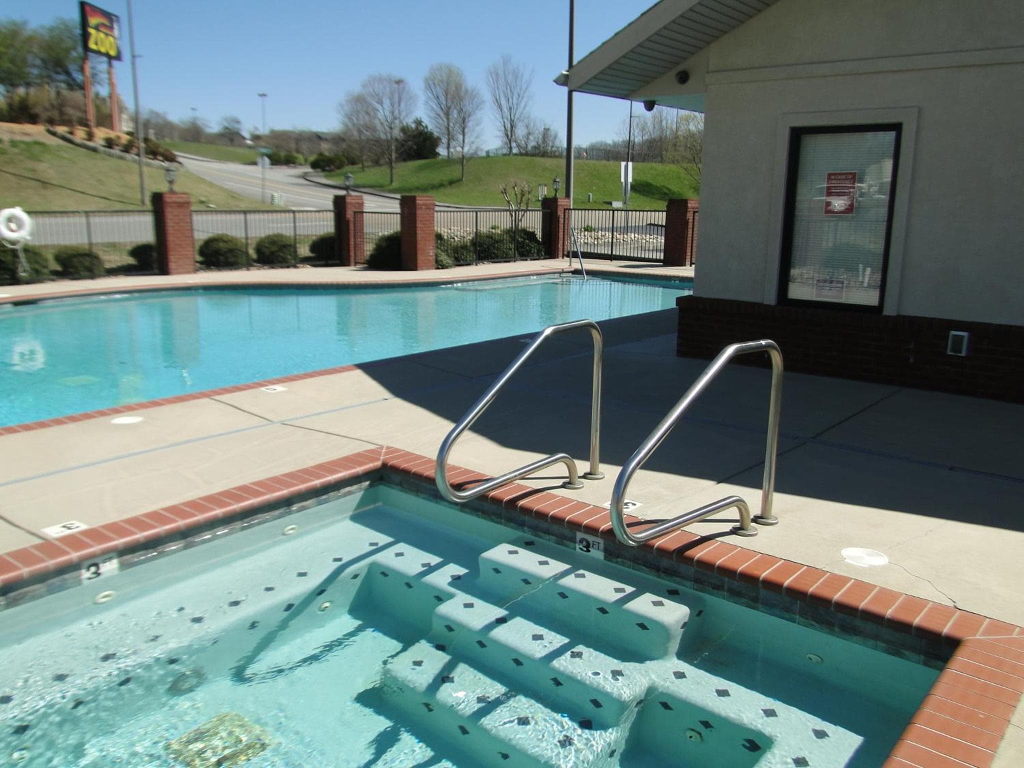 River Crossing Resort