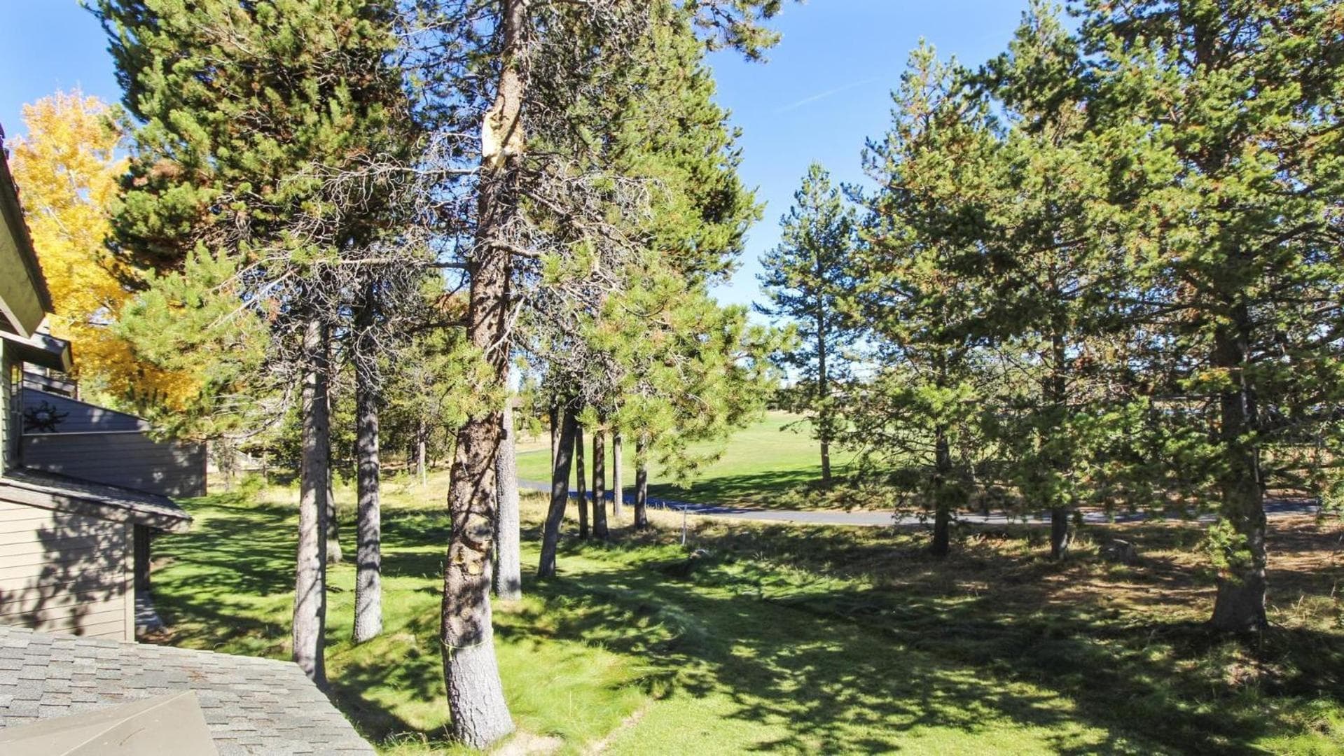 Fairway Village 32
