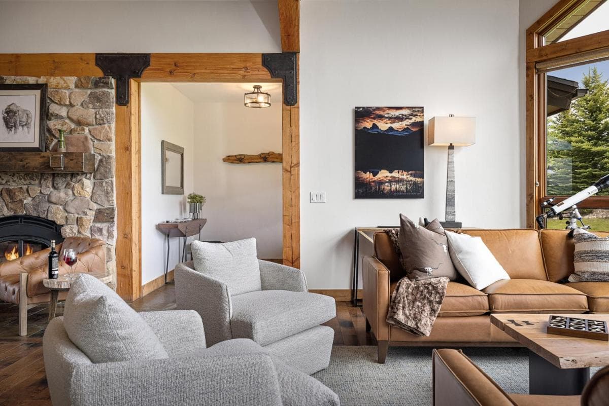 Teton Melody by KABINO Partial Air Conditioning Hot Tub FirePit Foosball Telescope Games WiFi Grill Mtn Views