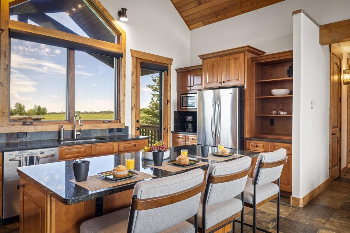 Teton Melody by KABINO Partial Air Conditioning Hot Tub FirePit Foosball Telescope Games WiFi Grill Mtn Views