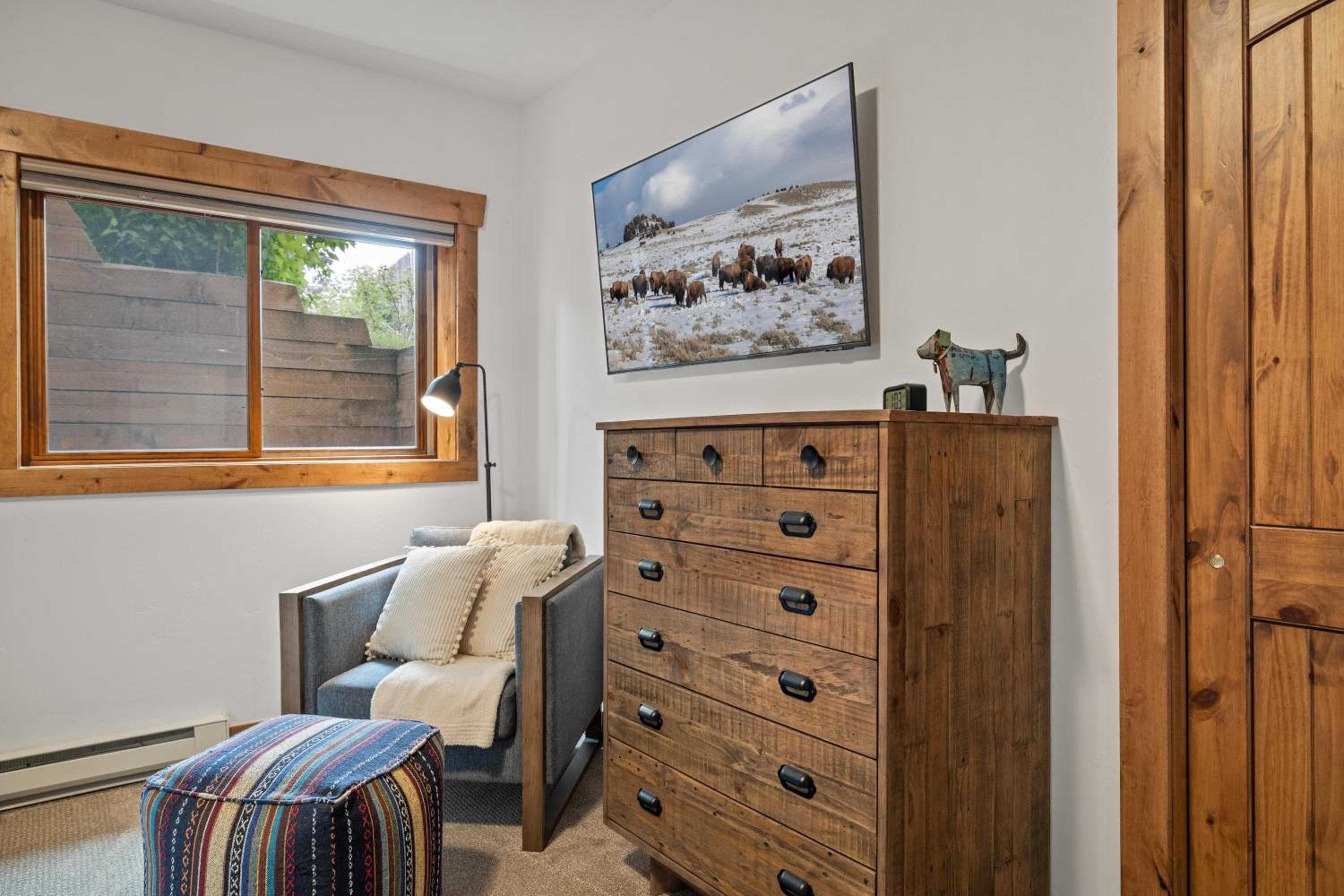 Teton Melody by KABINO Partial Air Conditioning Hot Tub FirePit Foosball Telescope Games WiFi Grill Mtn Views