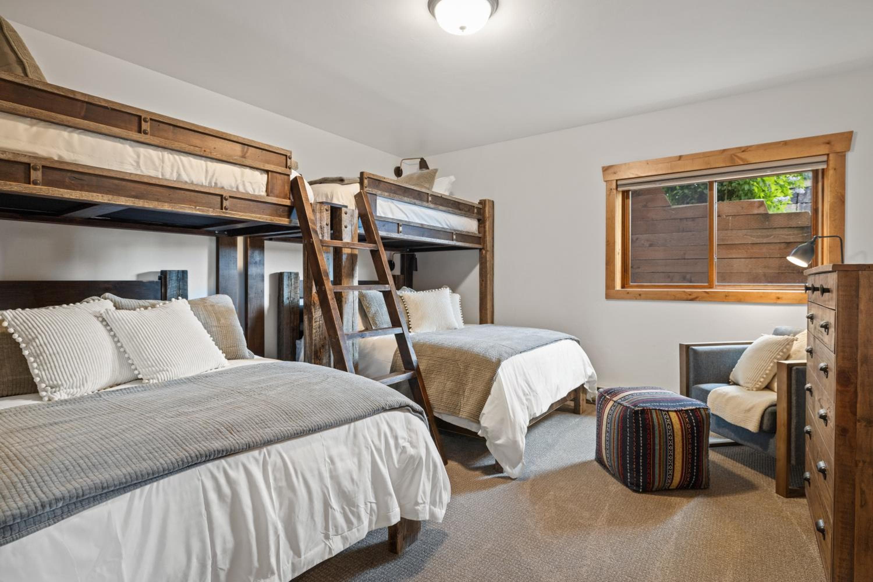 Teton Melody by KABINO Partial Air Conditioning Hot Tub FirePit Foosball Telescope Games WiFi Grill Mtn Views