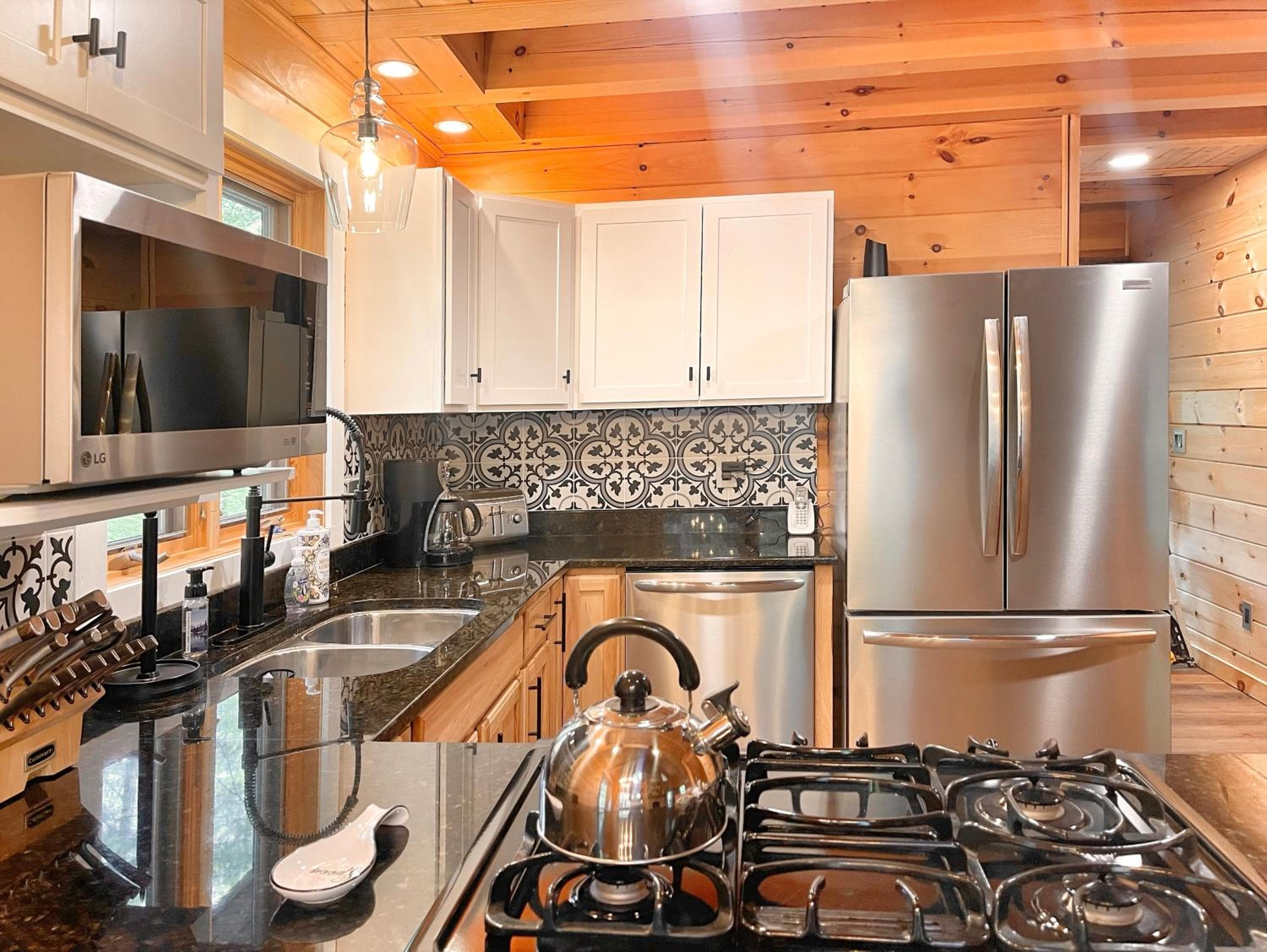 Luxury ADK Retreat Near Whiteface, Lake Placid
