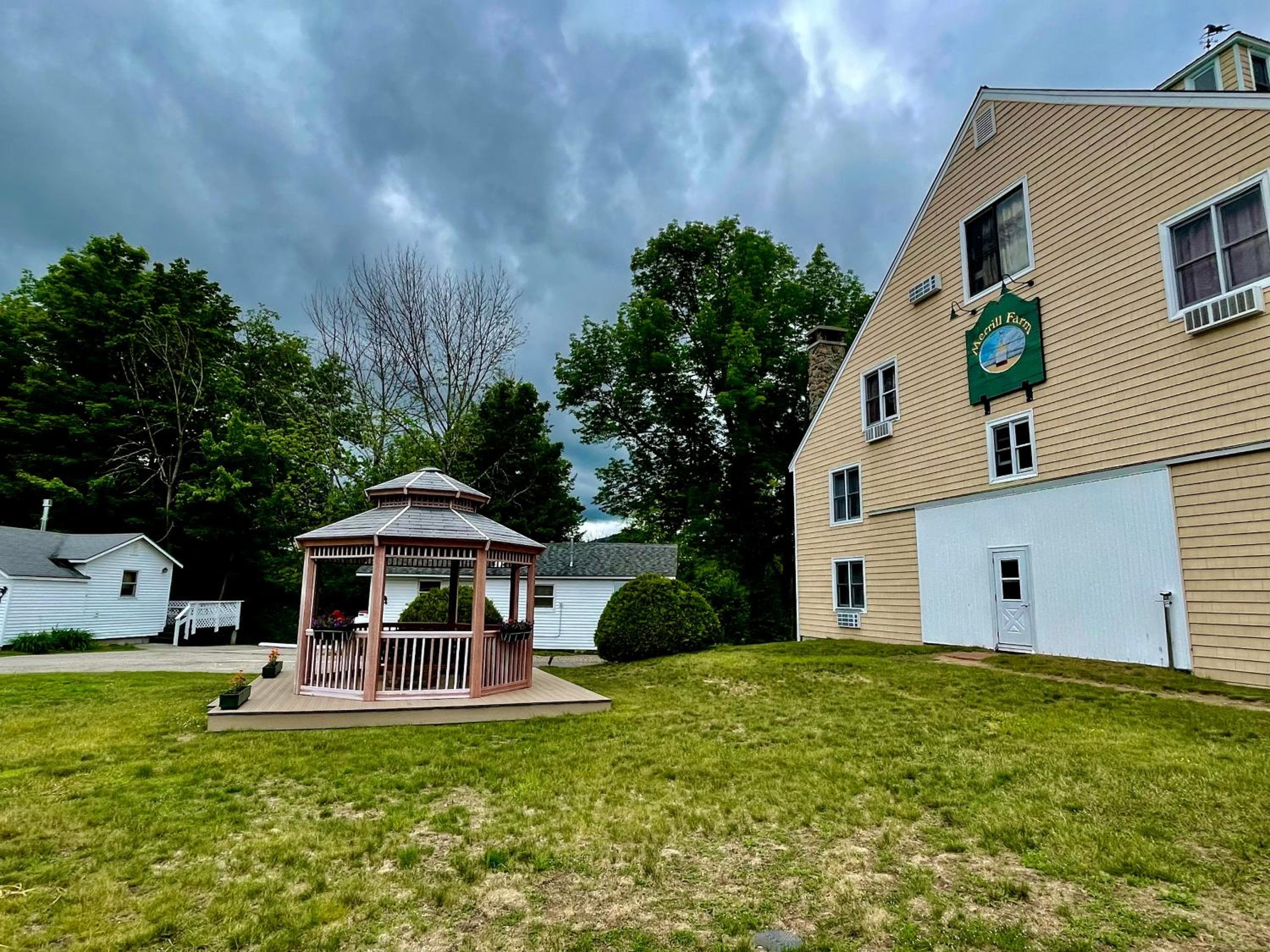 Merrill Farm Inn
