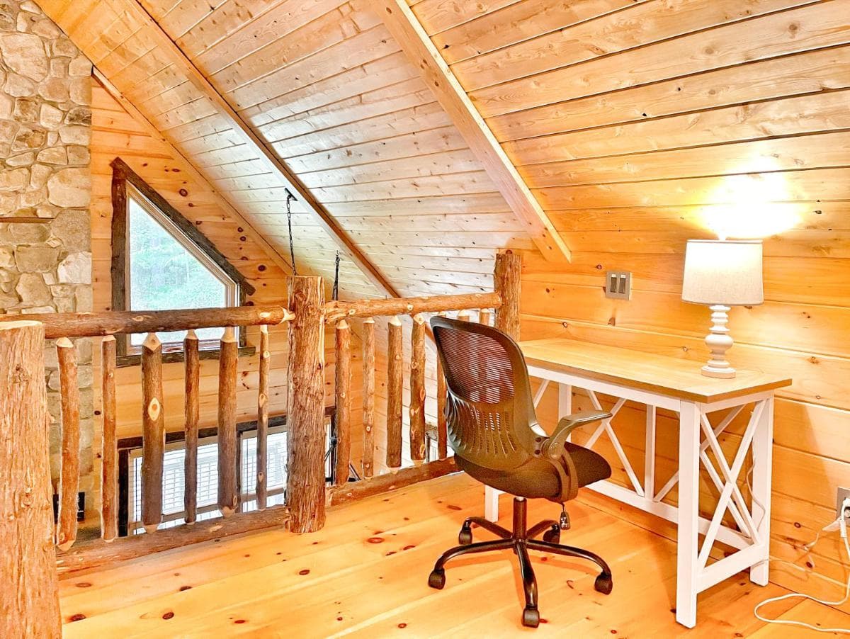 Luxury ADK Retreat Near Whiteface, Lake Placid