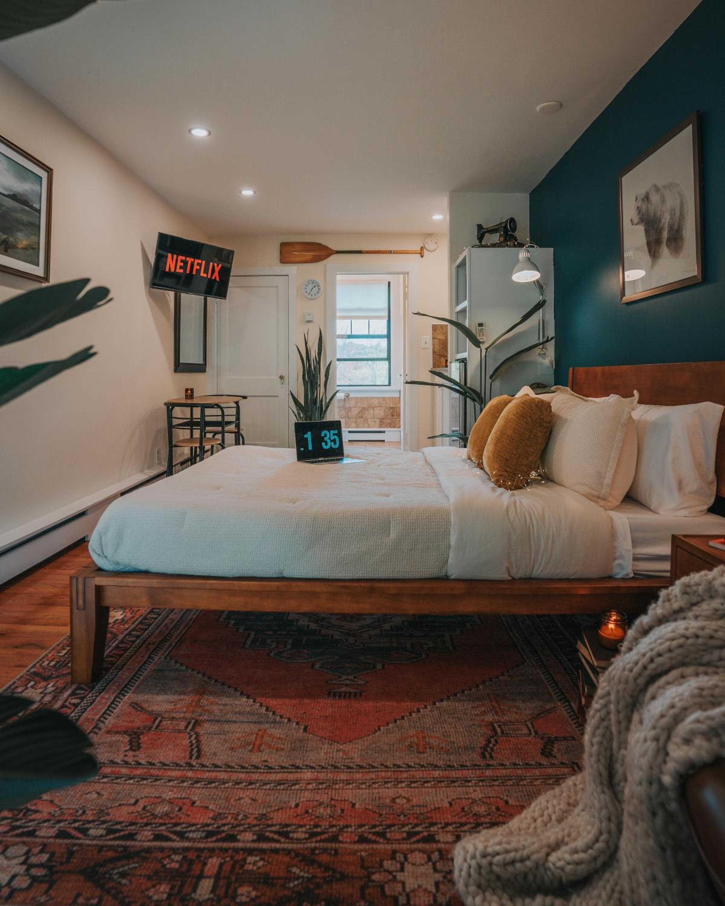 The Willow, Catskill