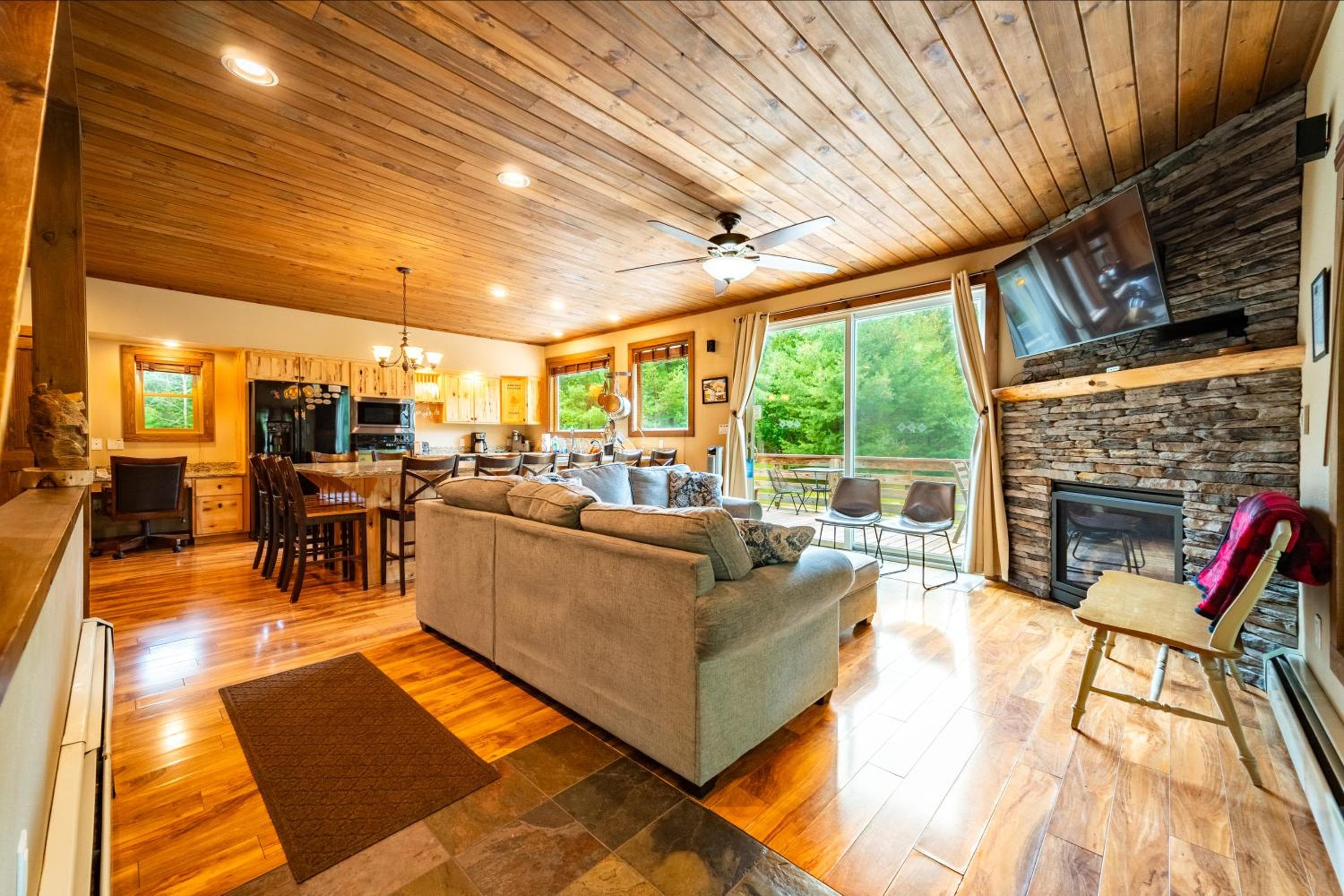 Large Luxury Home, Close to Whiteface, Lake Placid