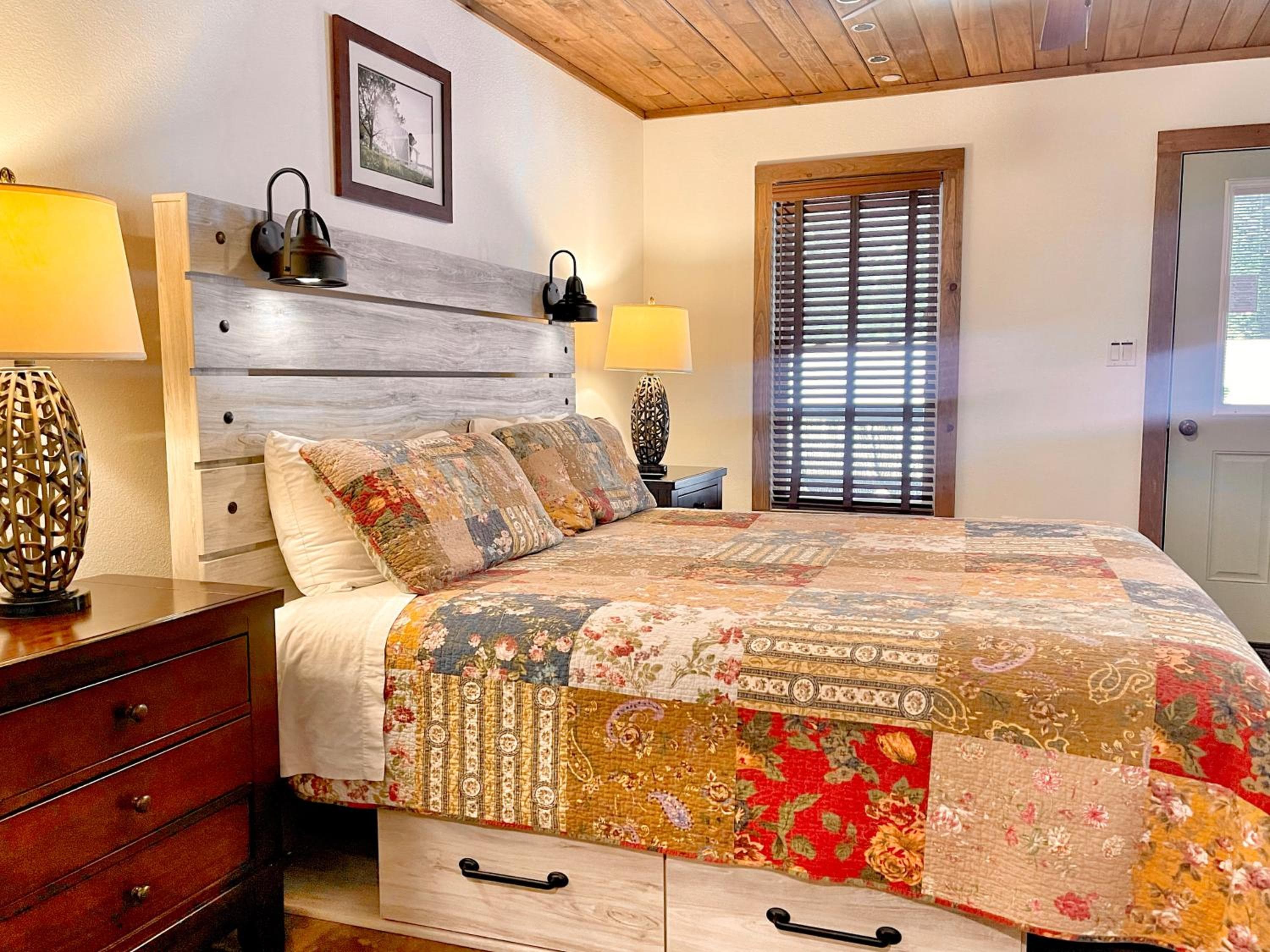 Large Luxury Home, Close to Whiteface, Lake Placid