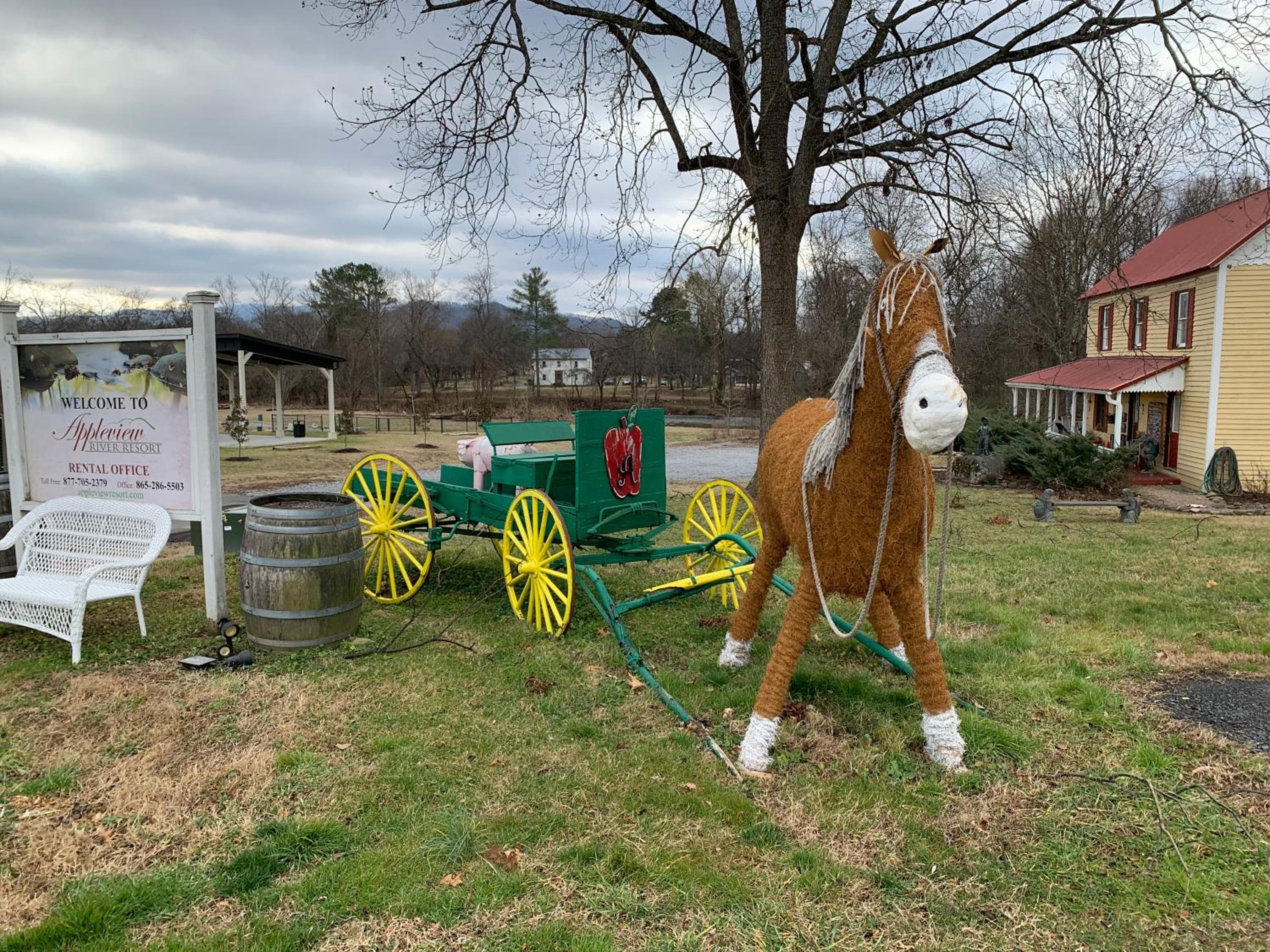 Bill’s On Little Pigeon River