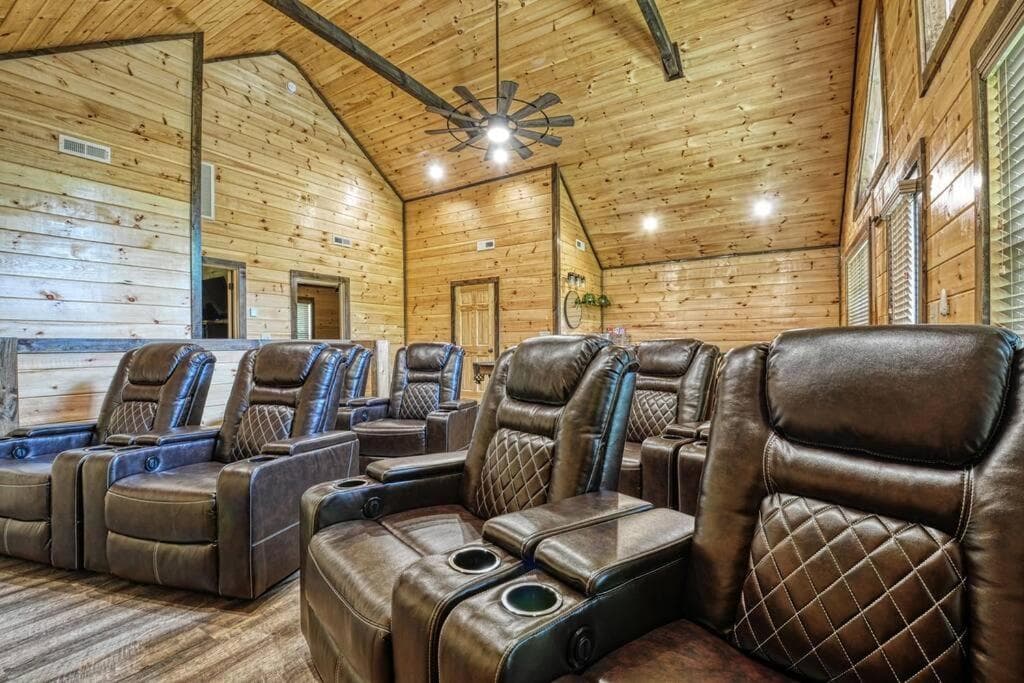 Adventure Retreat New Mountain Cabin Pool Hot Tub Game Room Theater