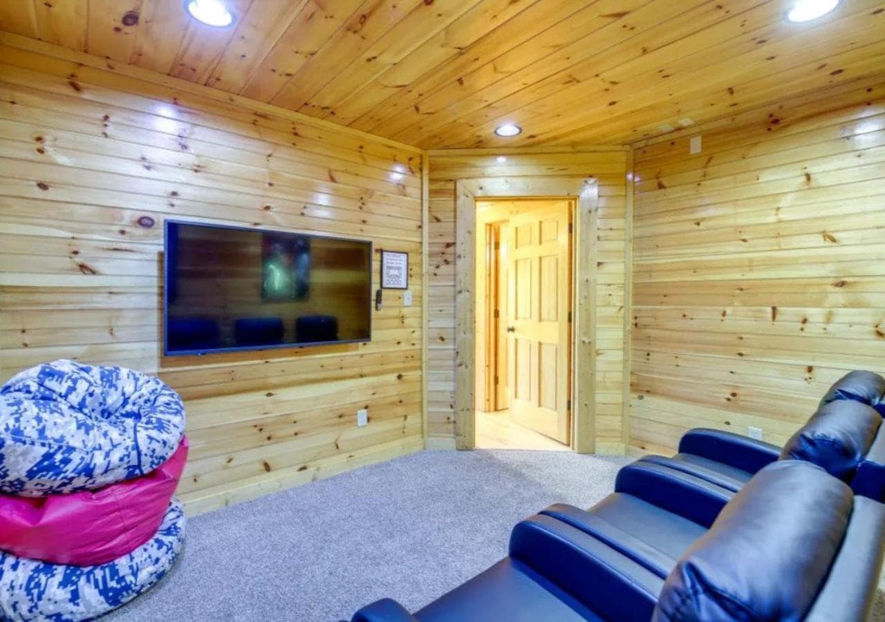 Family Cabin with Hot Tub, Theater, Game Room, Wifi, & Sauna