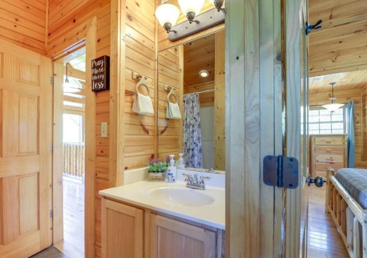 Family Cabin with Hot Tub, Theater, Game Room, Wifi, & Sauna