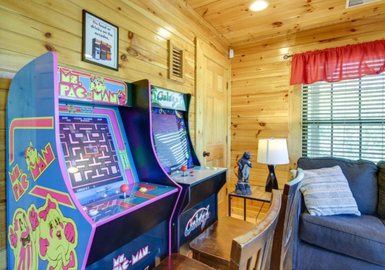 Family Cabin with Hot Tub, Theater, Game Room, Wifi, & Sauna