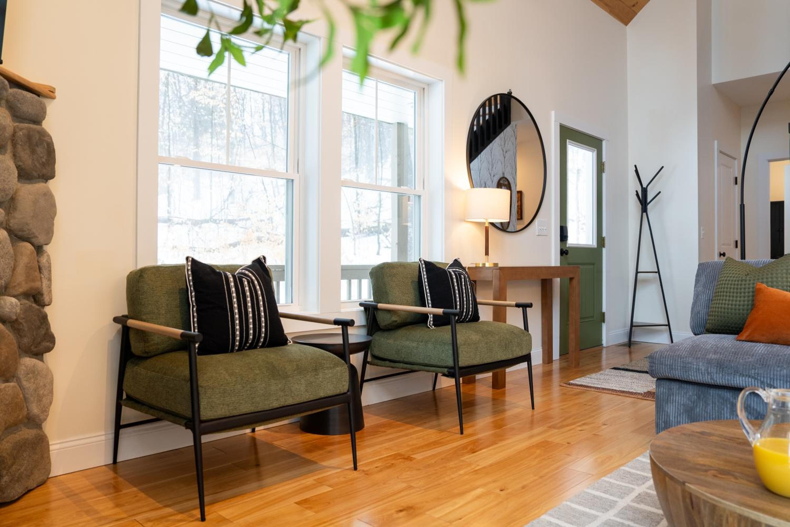 '"Luxury Mountain Getaway'" Sauna, Hot Tub, Massage Chair, Pool Table