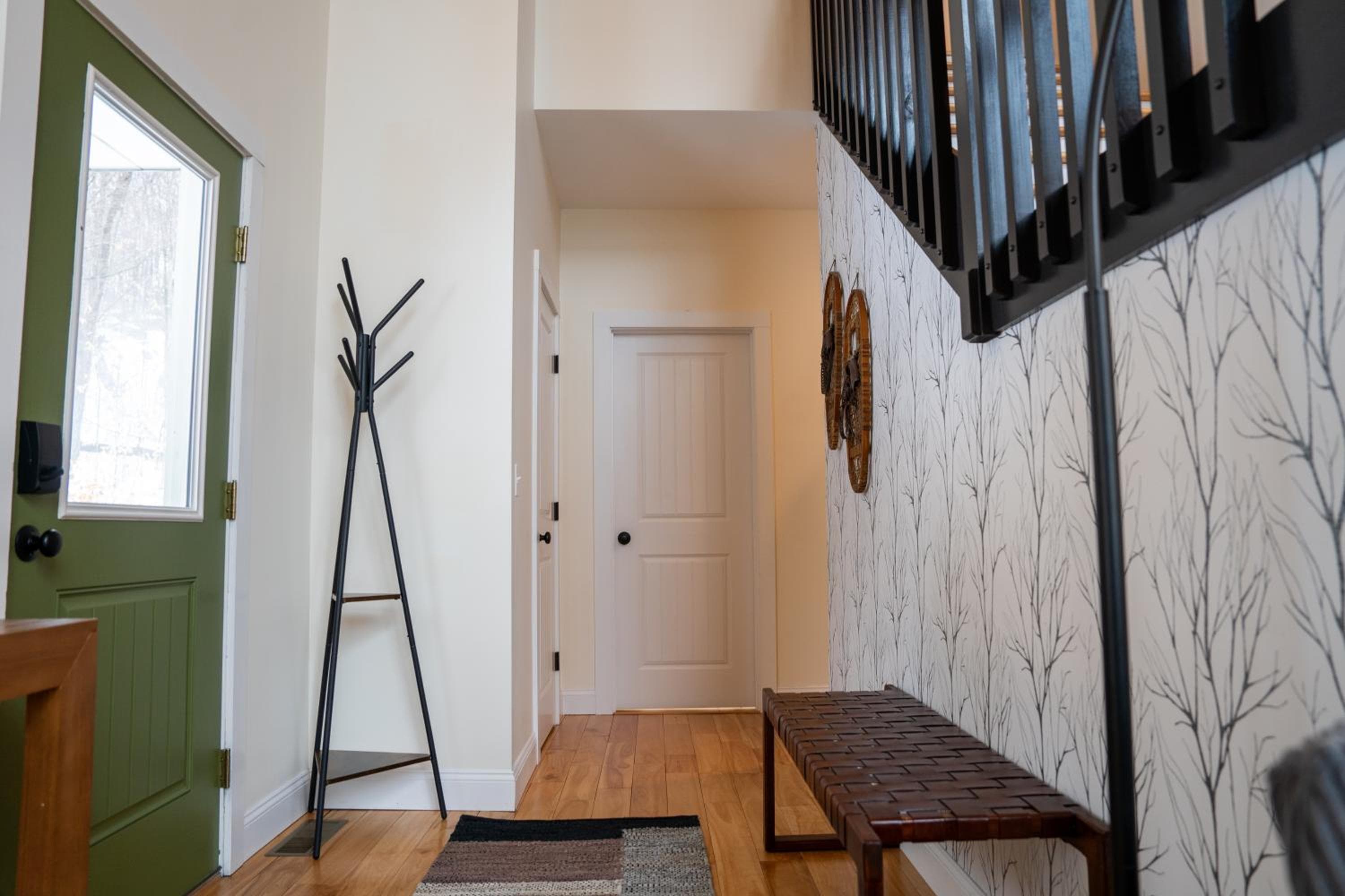 '"Luxury Mountain Getaway'" Sauna, Hot Tub, Massage Chair, Pool Table