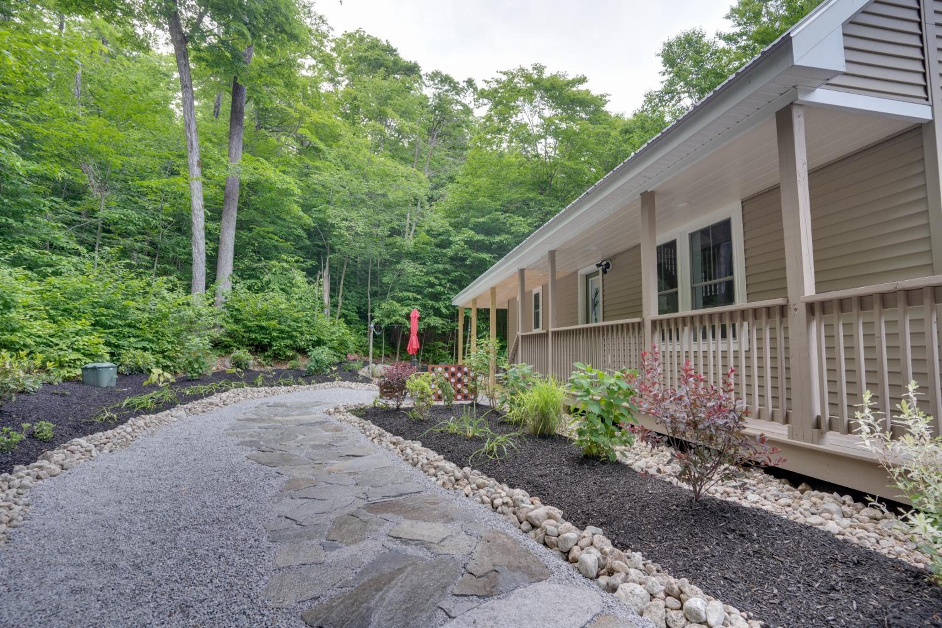 '"Luxury Mountain Getaway'" Sauna, Hot Tub, Massage Chair, Pool Table