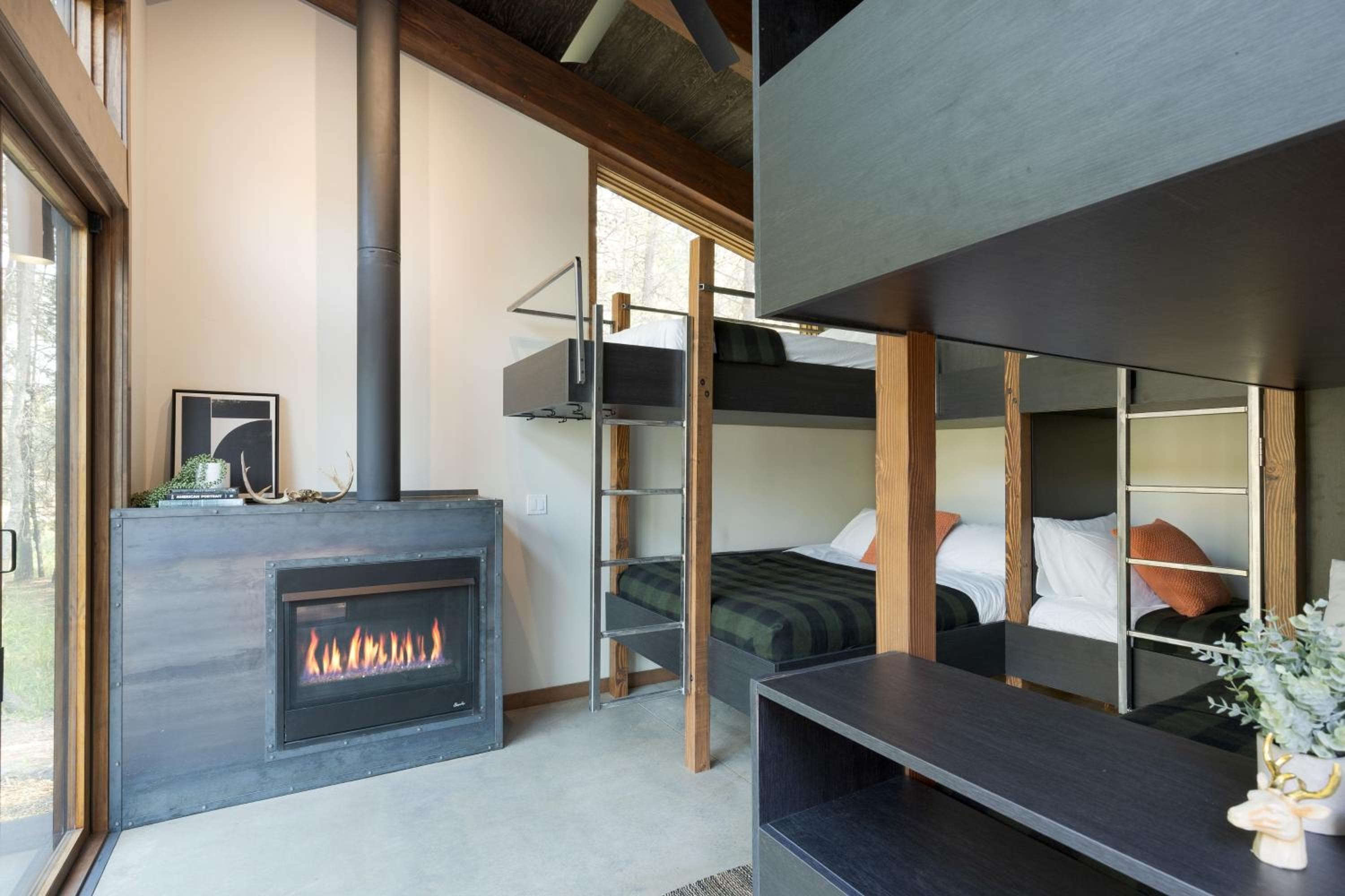 Lazy River Glamp-House by AvantStay