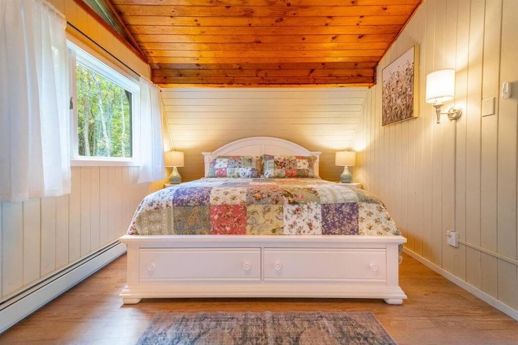 ADK Whiteface Chalet with Hot Tub, Dog Friendly!