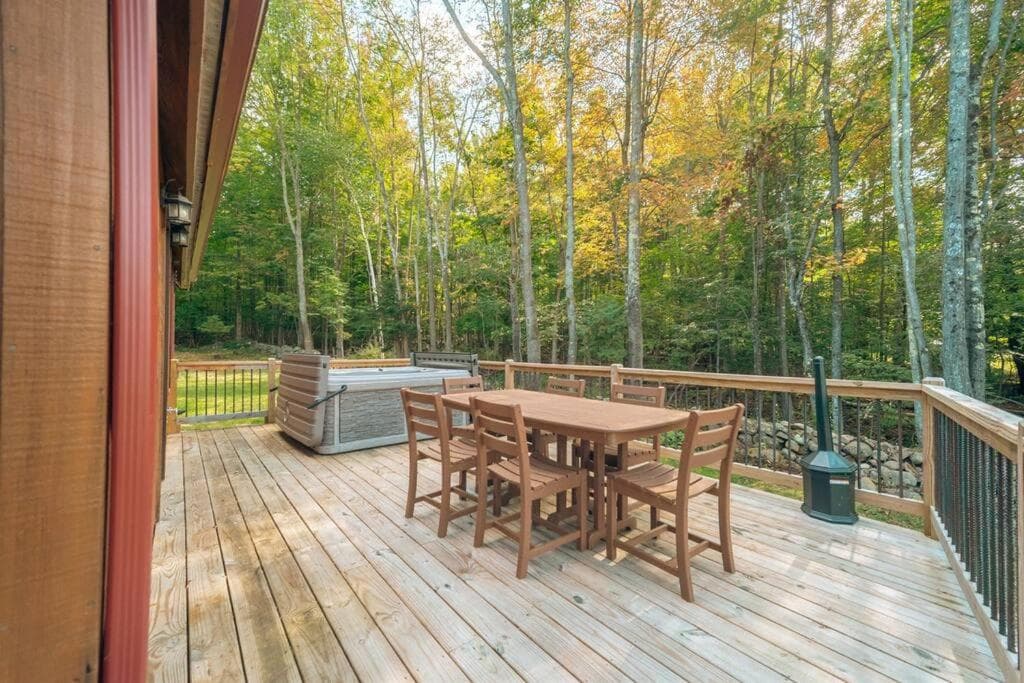 ADK Whiteface Chalet with Hot Tub, Dog Friendly!