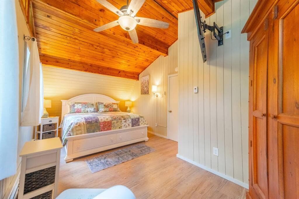 ADK Whiteface Chalet with Hot Tub, Dog Friendly!