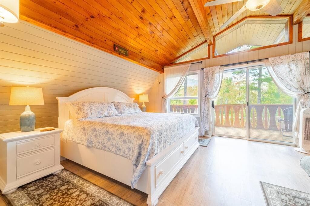 ADK Whiteface Chalet with Hot Tub, Dog Friendly!