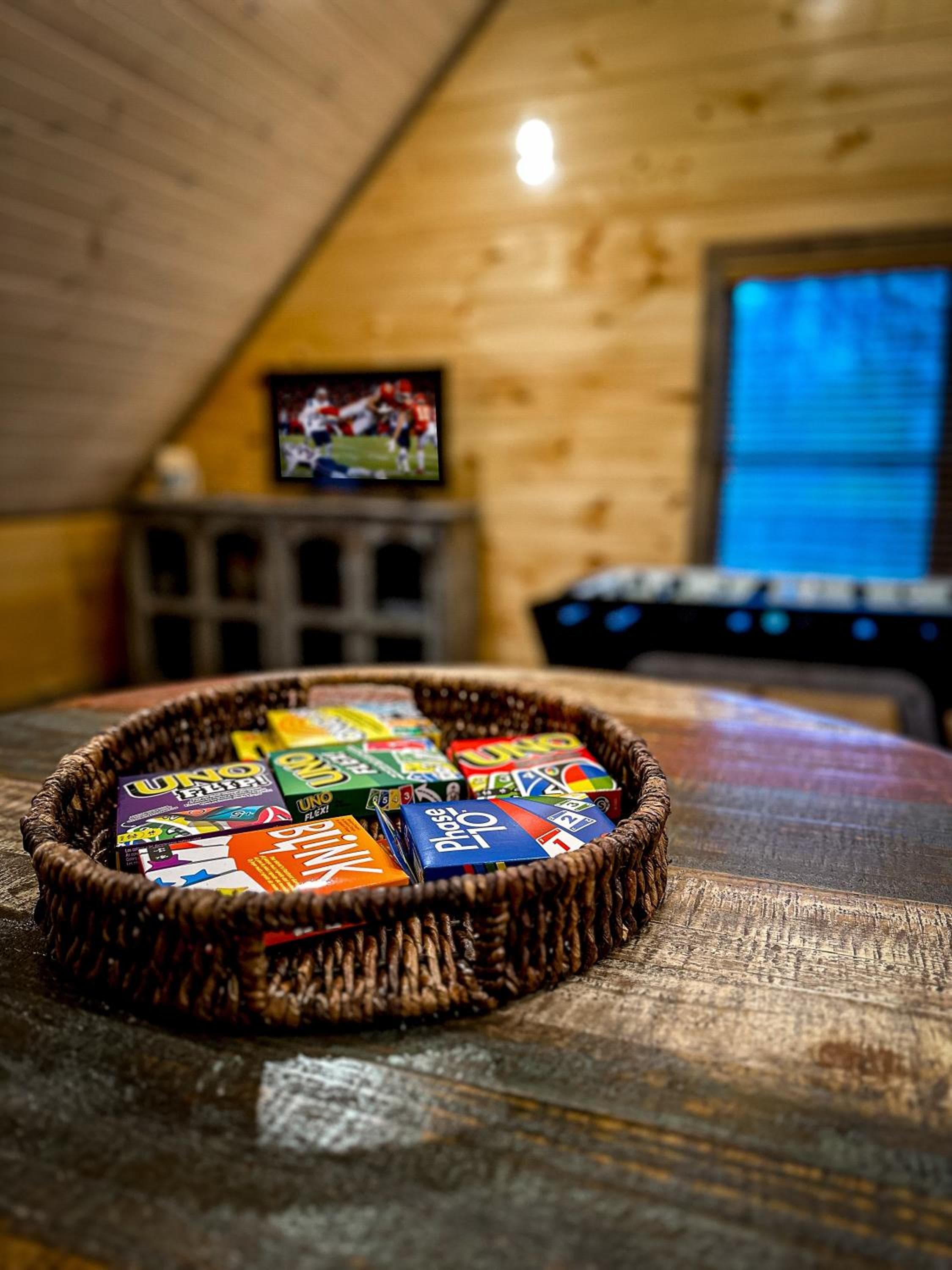 Near Dollywood With Hot Tub, Game Room Home Theater