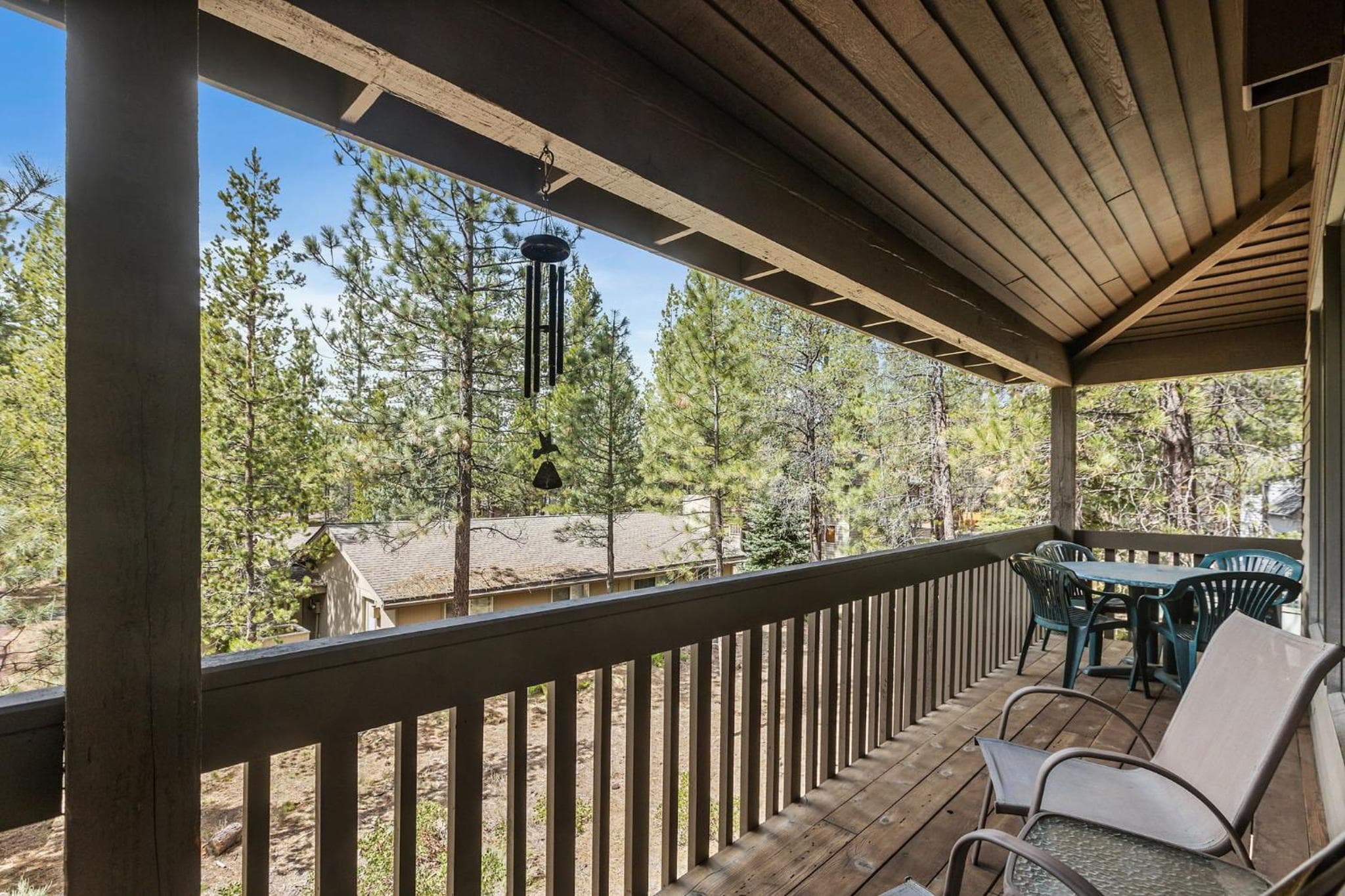 6 Lynx Sunriver