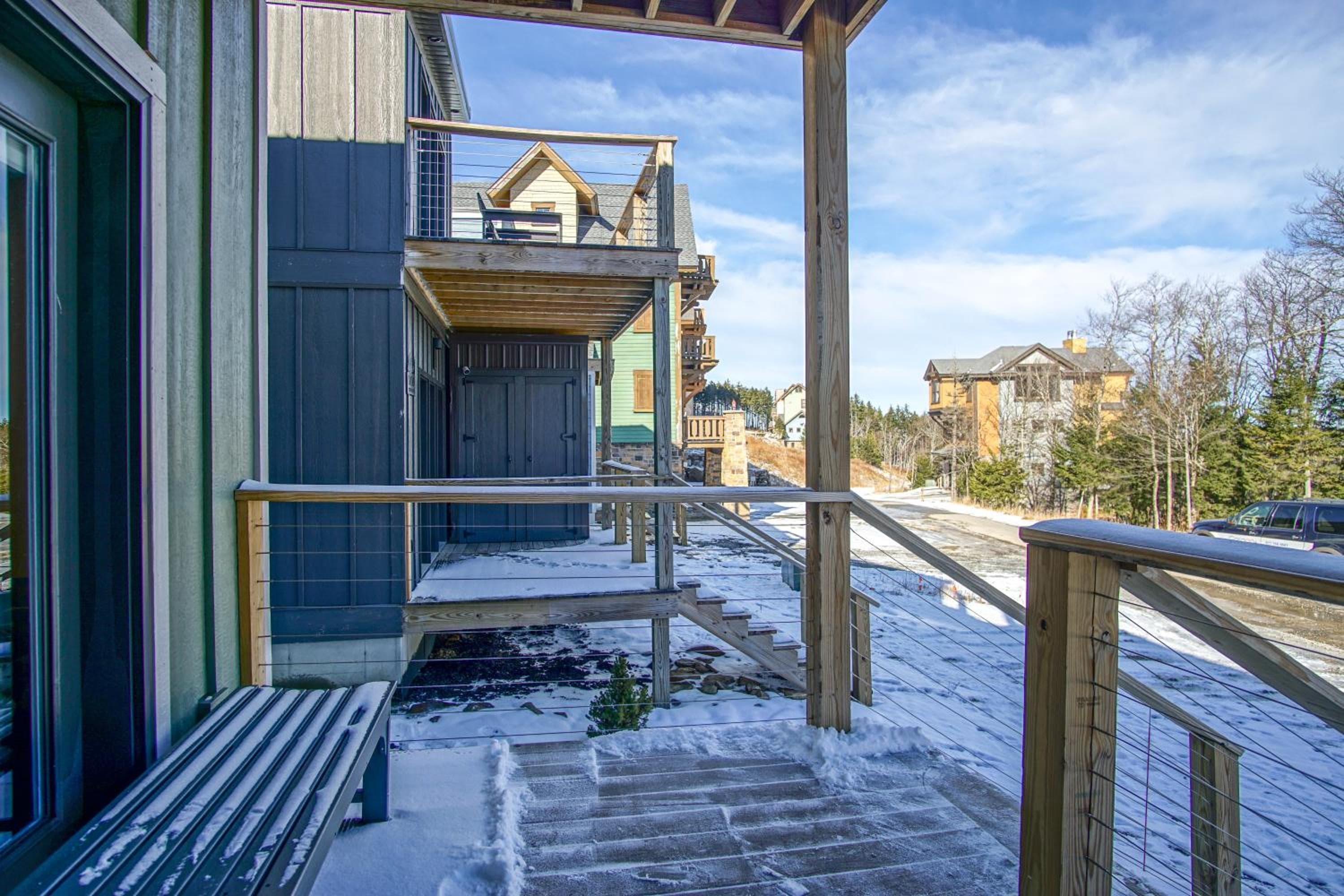 3 Br: Sanctuary 185 at Snowshoe
