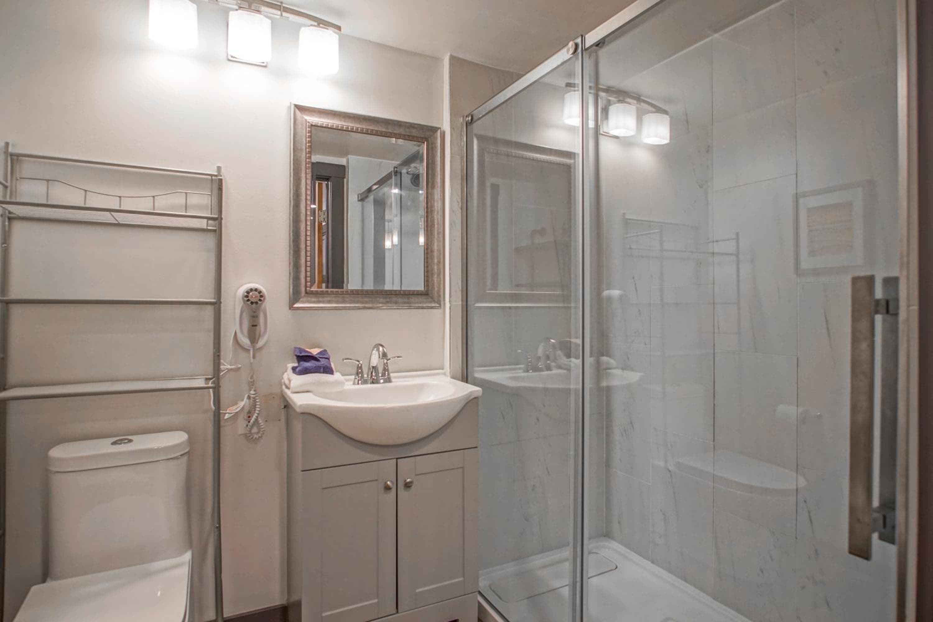 Rimfire 259 : Walking distance to village,slopes, 1 Br Sleeps 4