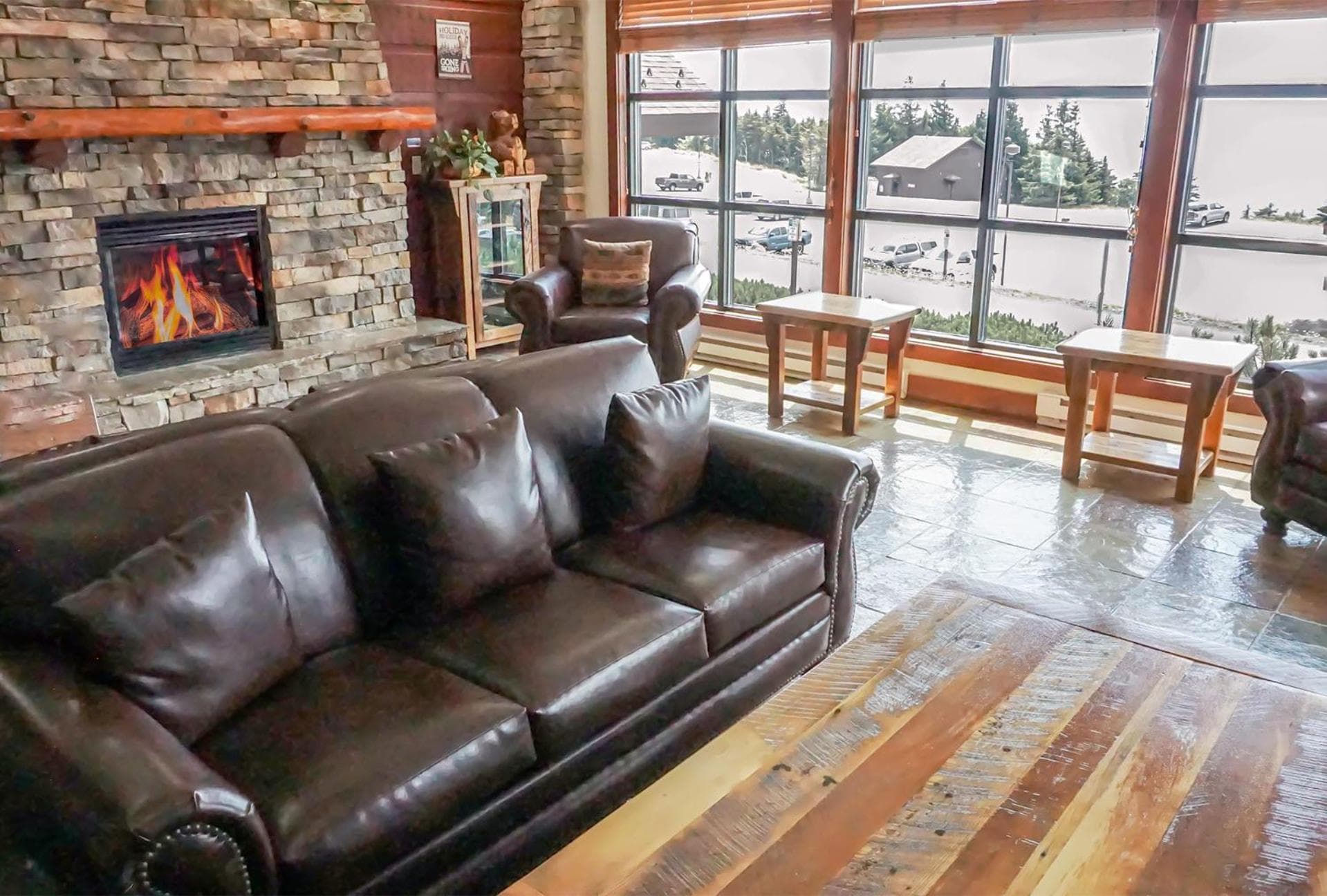 Rimfire 259 : Walking distance to village,slopes, 1 Br Sleeps 4