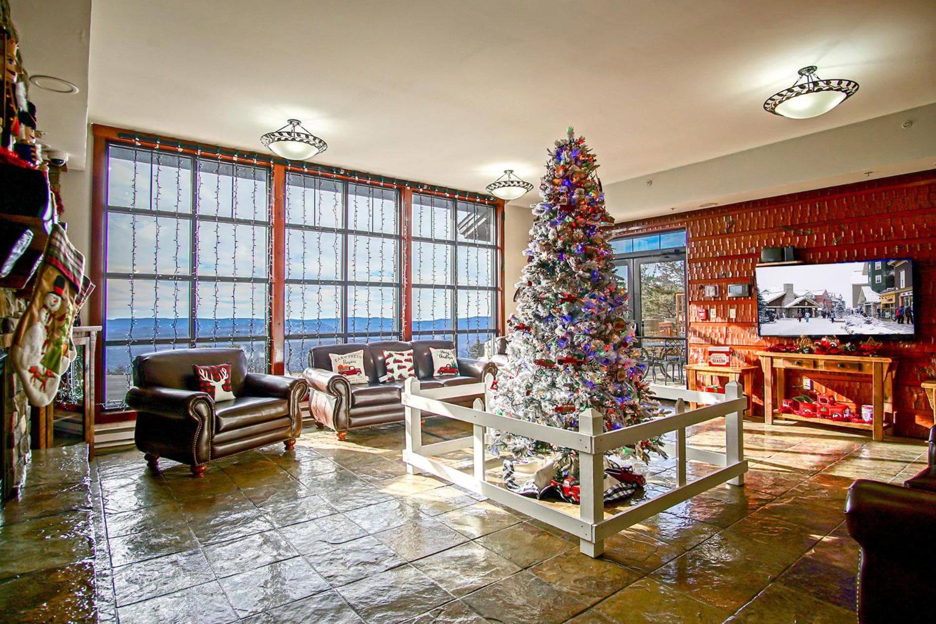 Rimfire 259 : Walking distance to village,slopes, 1 Br Sleeps 4