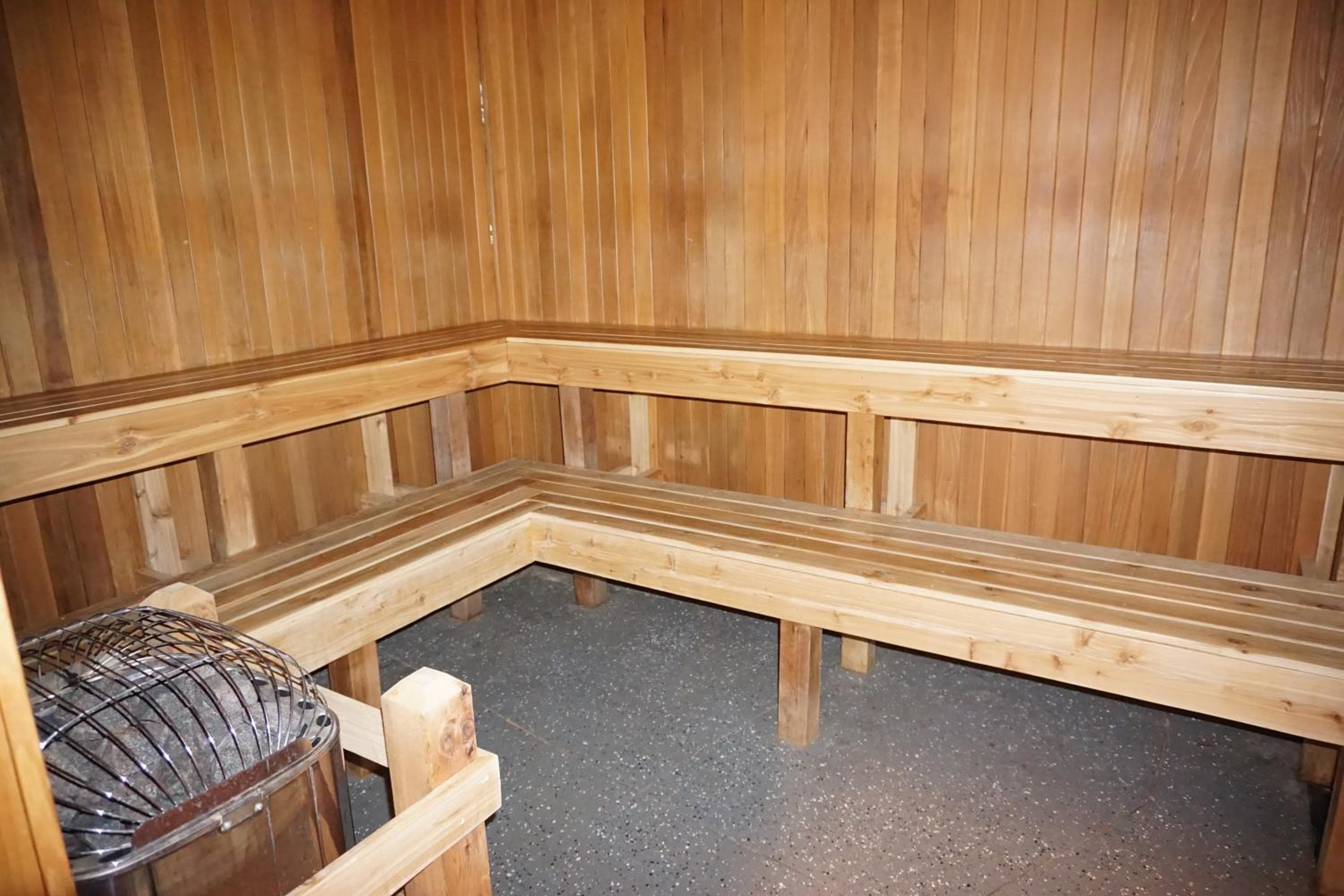 Rimfire 259 : Walking distance to village,slopes, 1 Br Sleeps 4