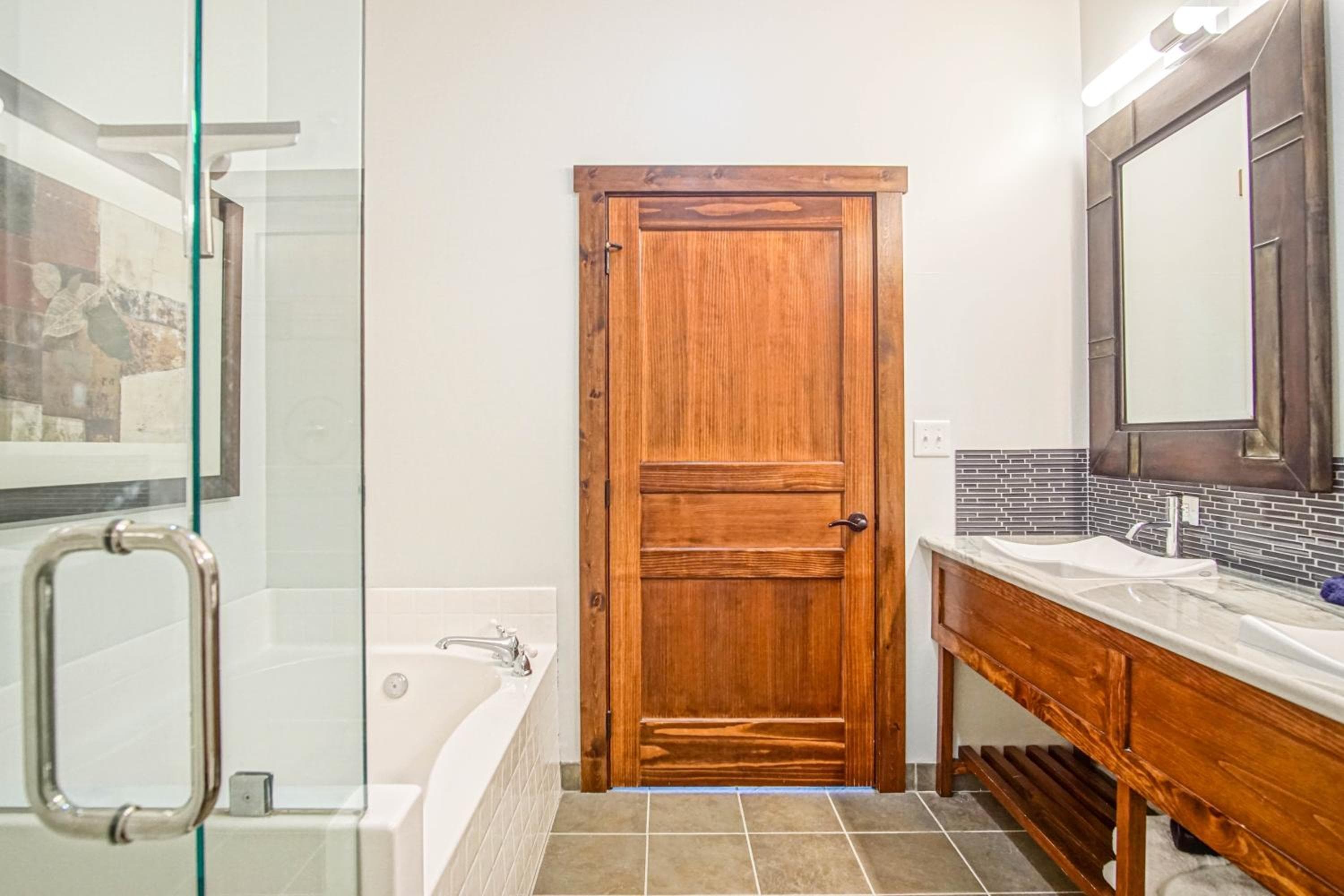 Soaring Eagle #403: 2 Bedrooms, 2 Full Baths