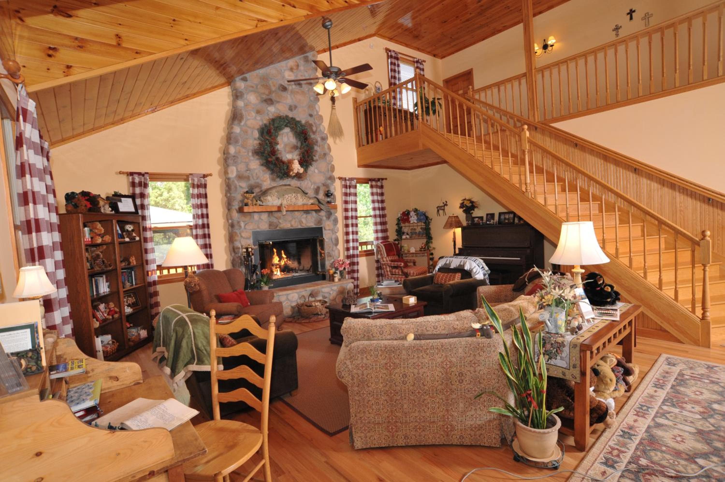 Berry Springs Lodge