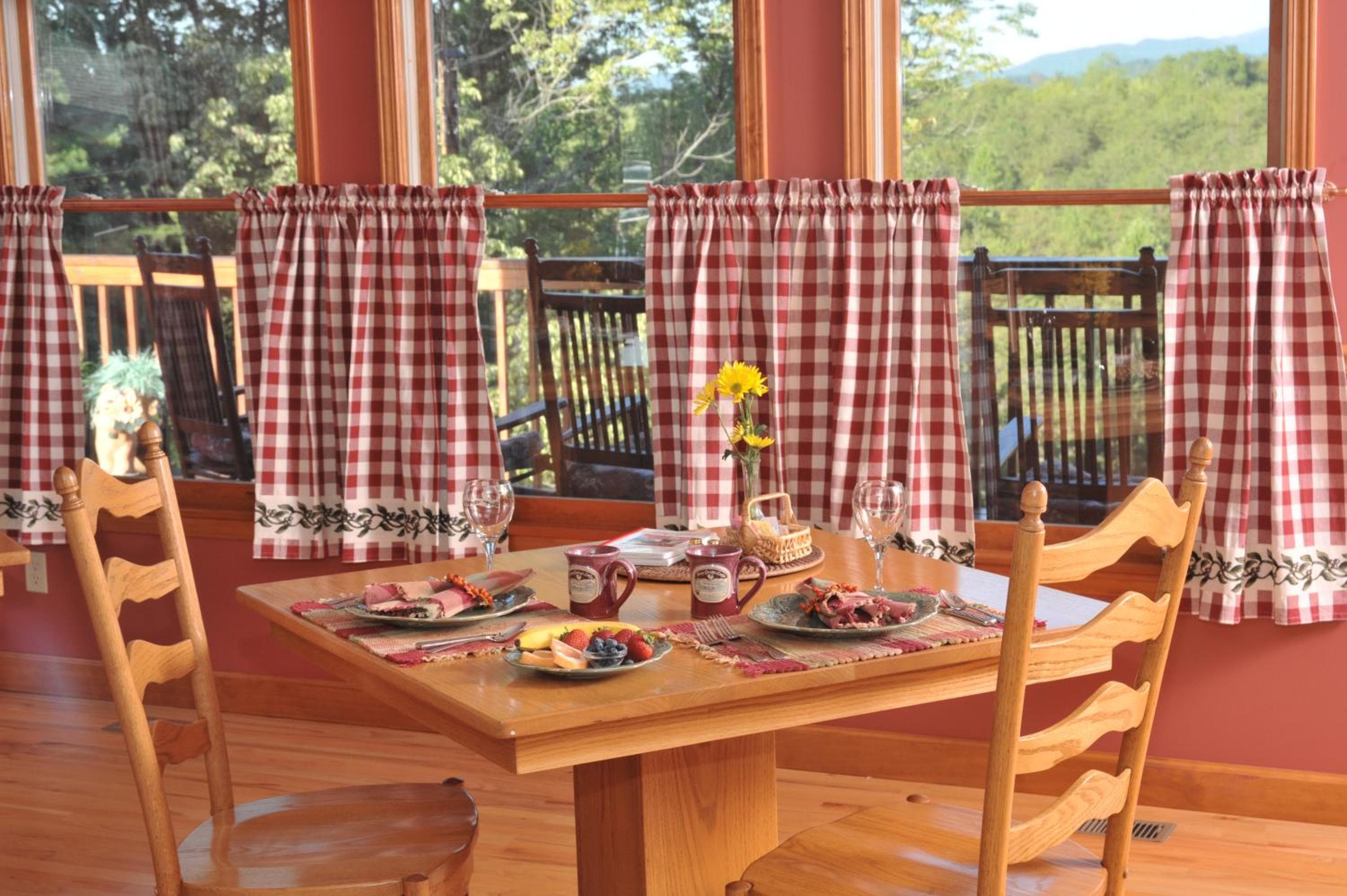 Berry Springs Lodge