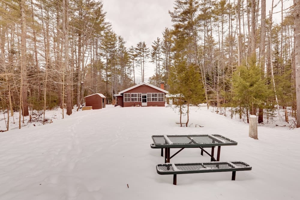 Riverfront Cabin w/ Hot Tub in Schroon Lake!