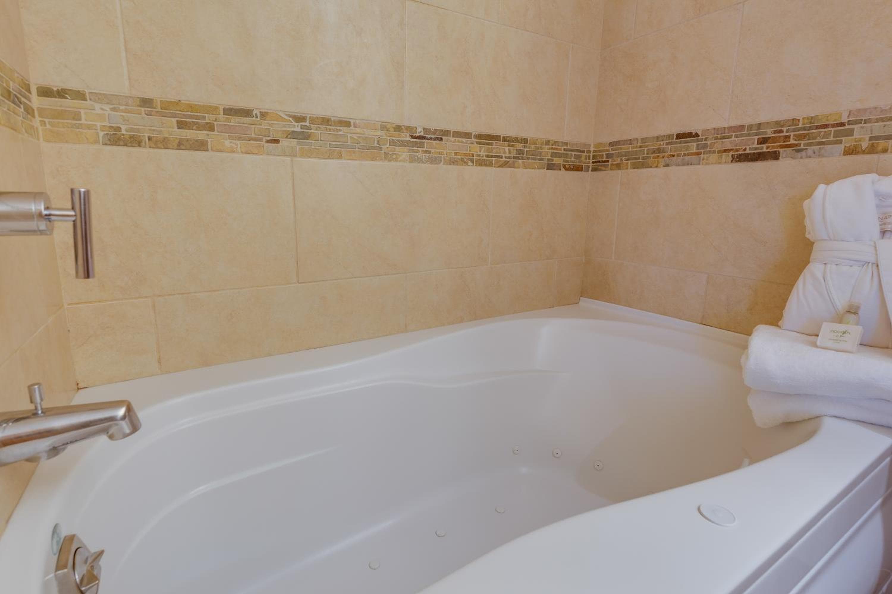 One-Bedroom Suite