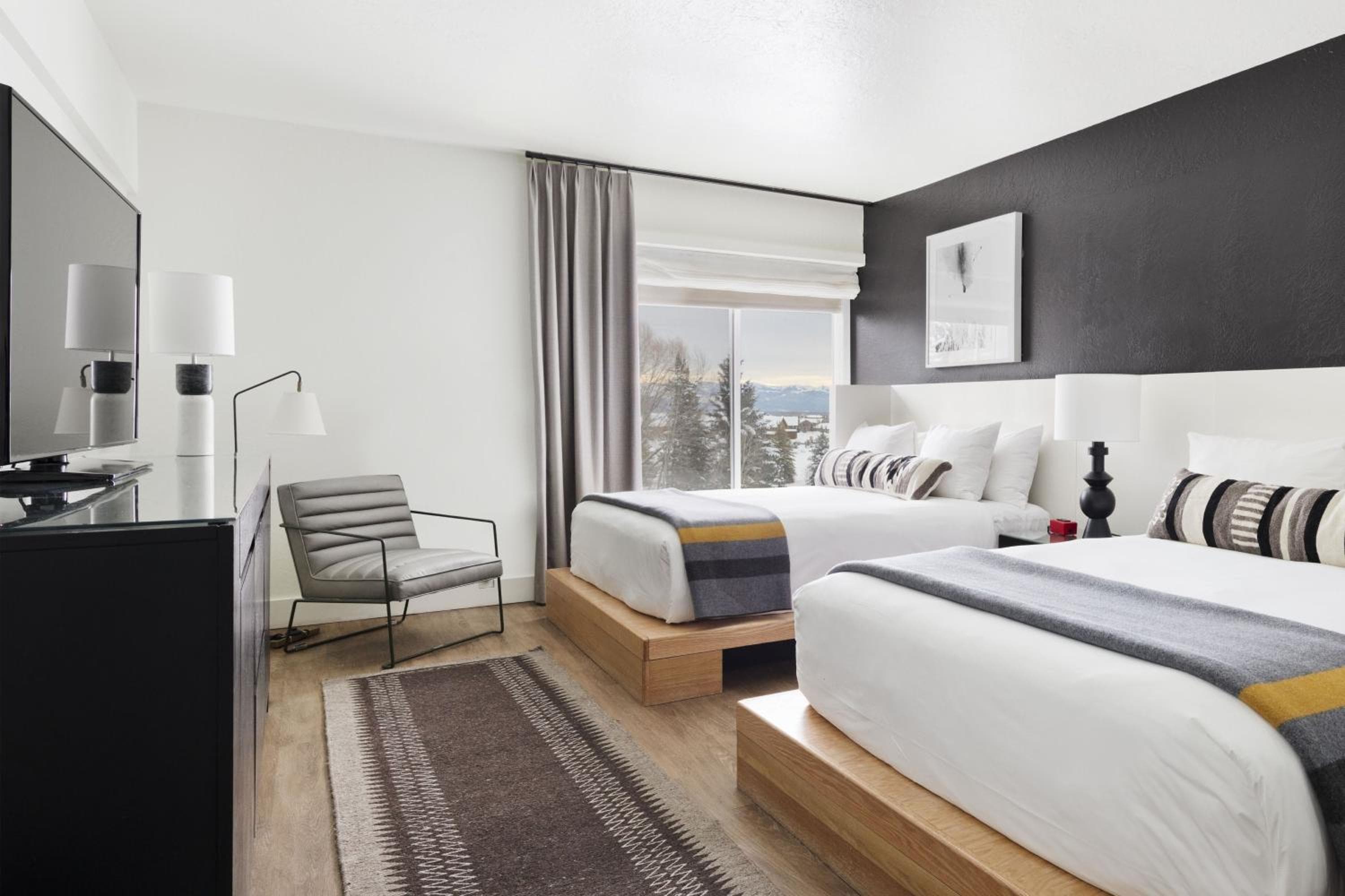 Two Queen Beds