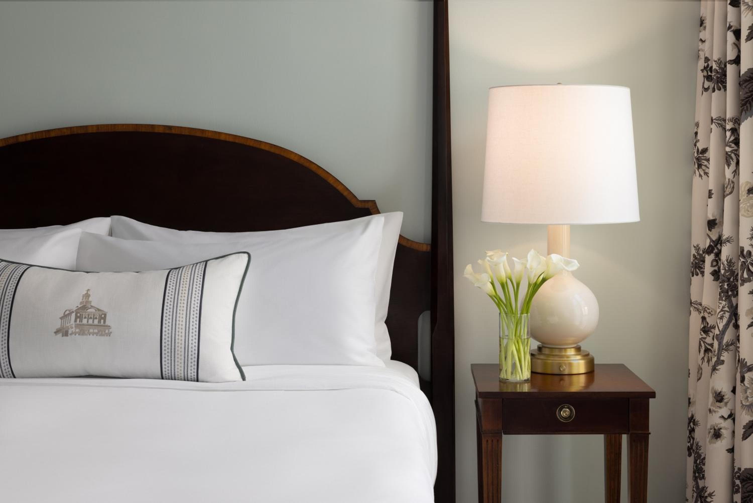 Premier Room - 1 King Bed