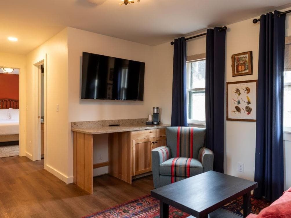 One-Bedroom Suite